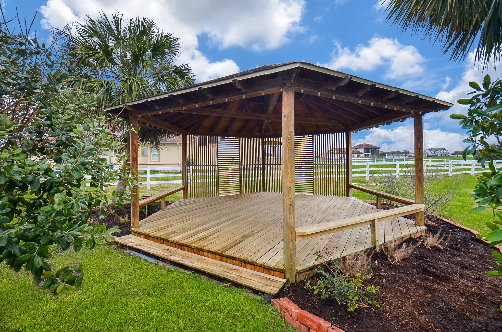 6006 Sagamore Bay Lane Property Photo 44