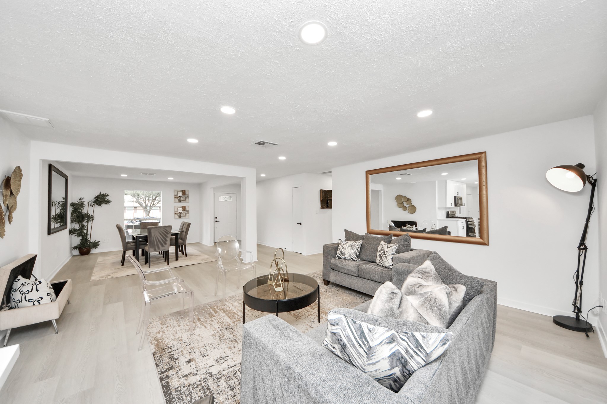 5619 Duxbury Street Property Photo 16
