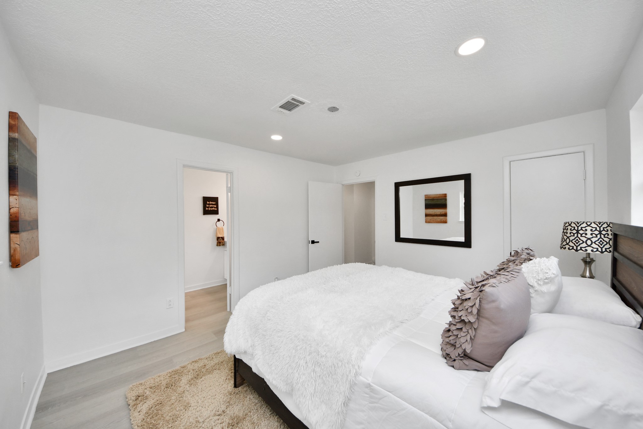 5619 Duxbury Street Property Photo 36