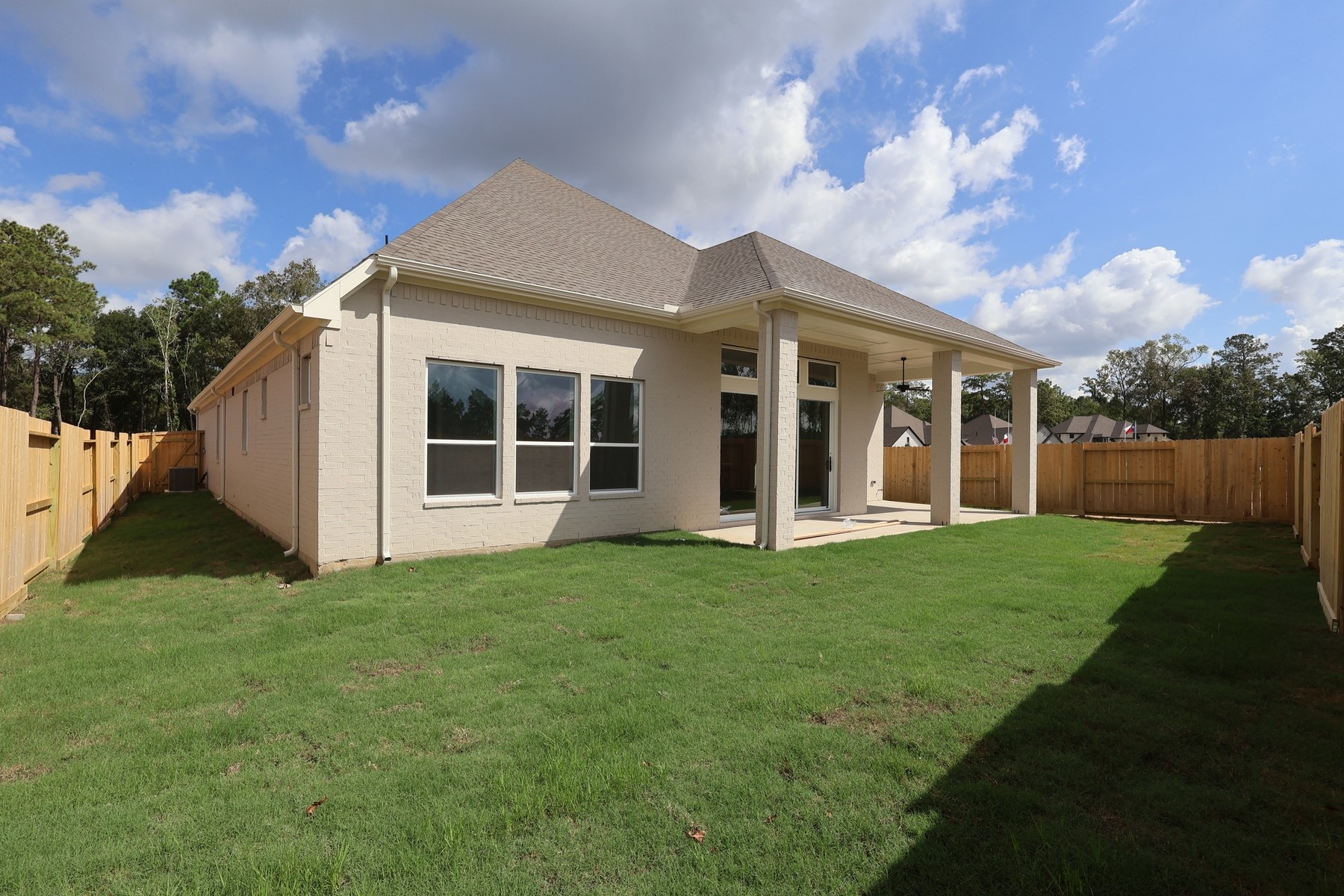 21841 Golden Putt Drive Property Photo 4
