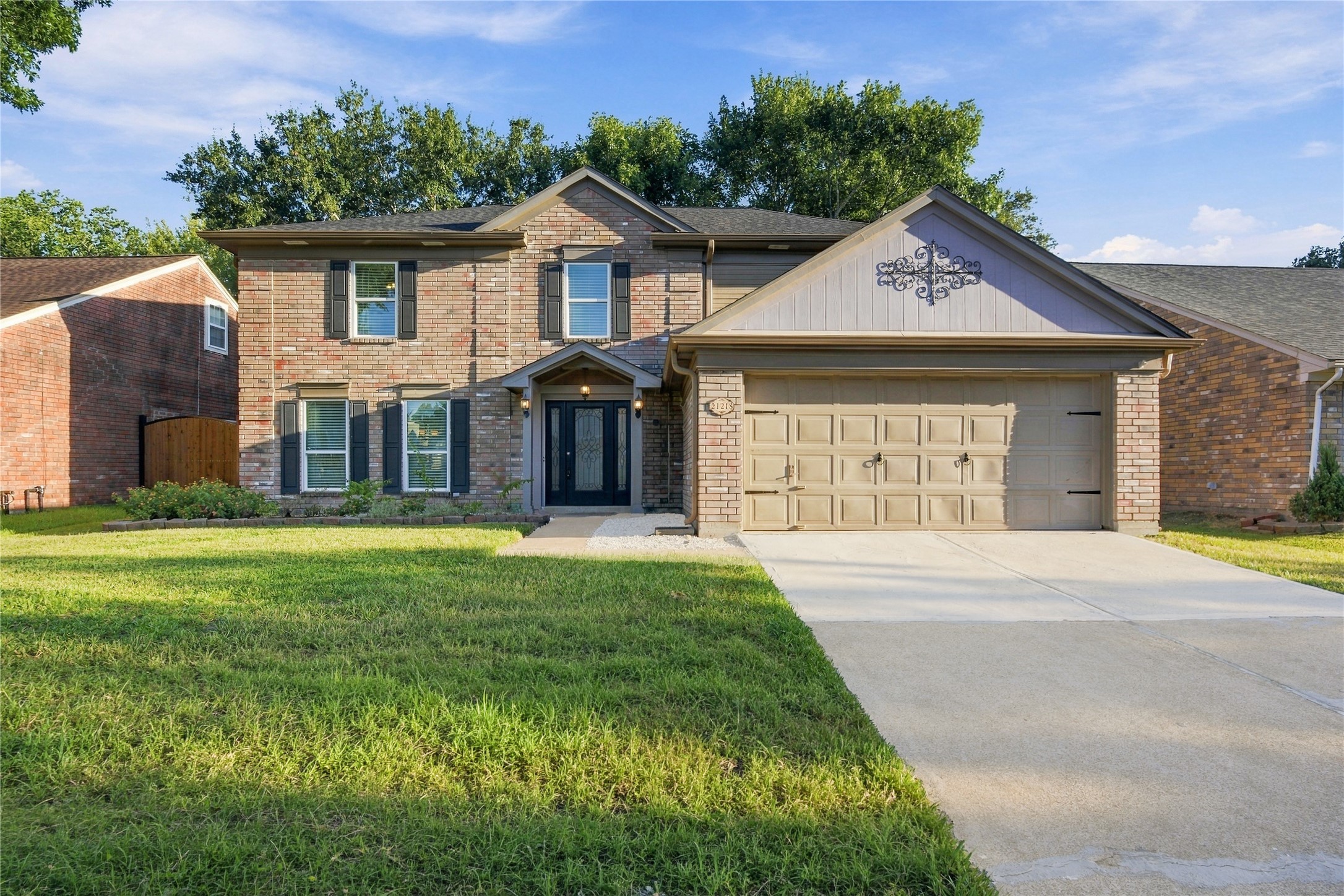 21218 Park Willow Drive Property Photo 1