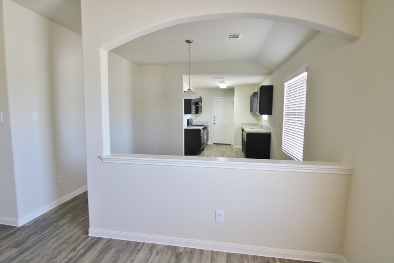 4335 Almeda Meadows Drive Property Photo 5
