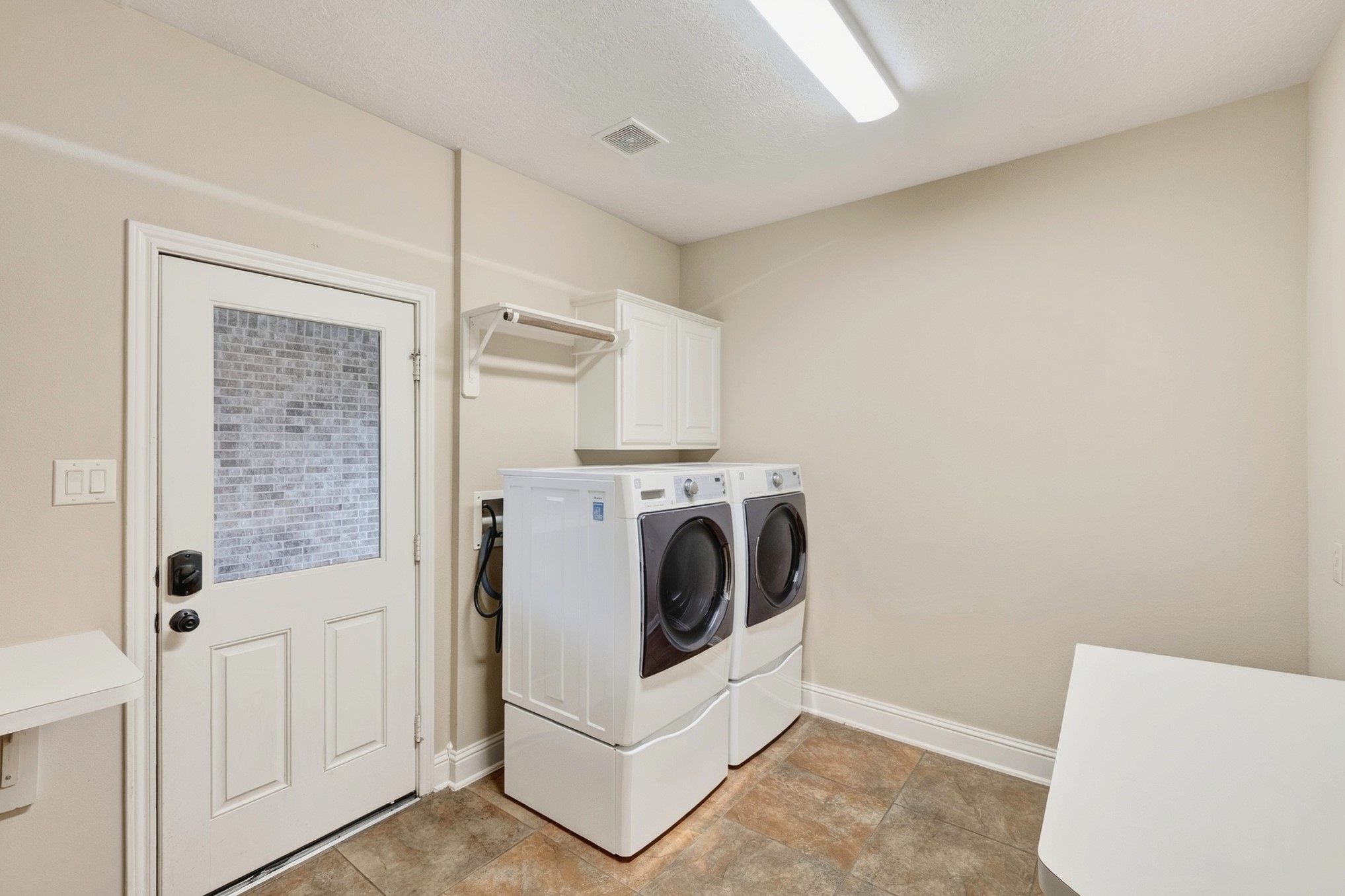 7606 Courtney Manor Lane Property Photo 20