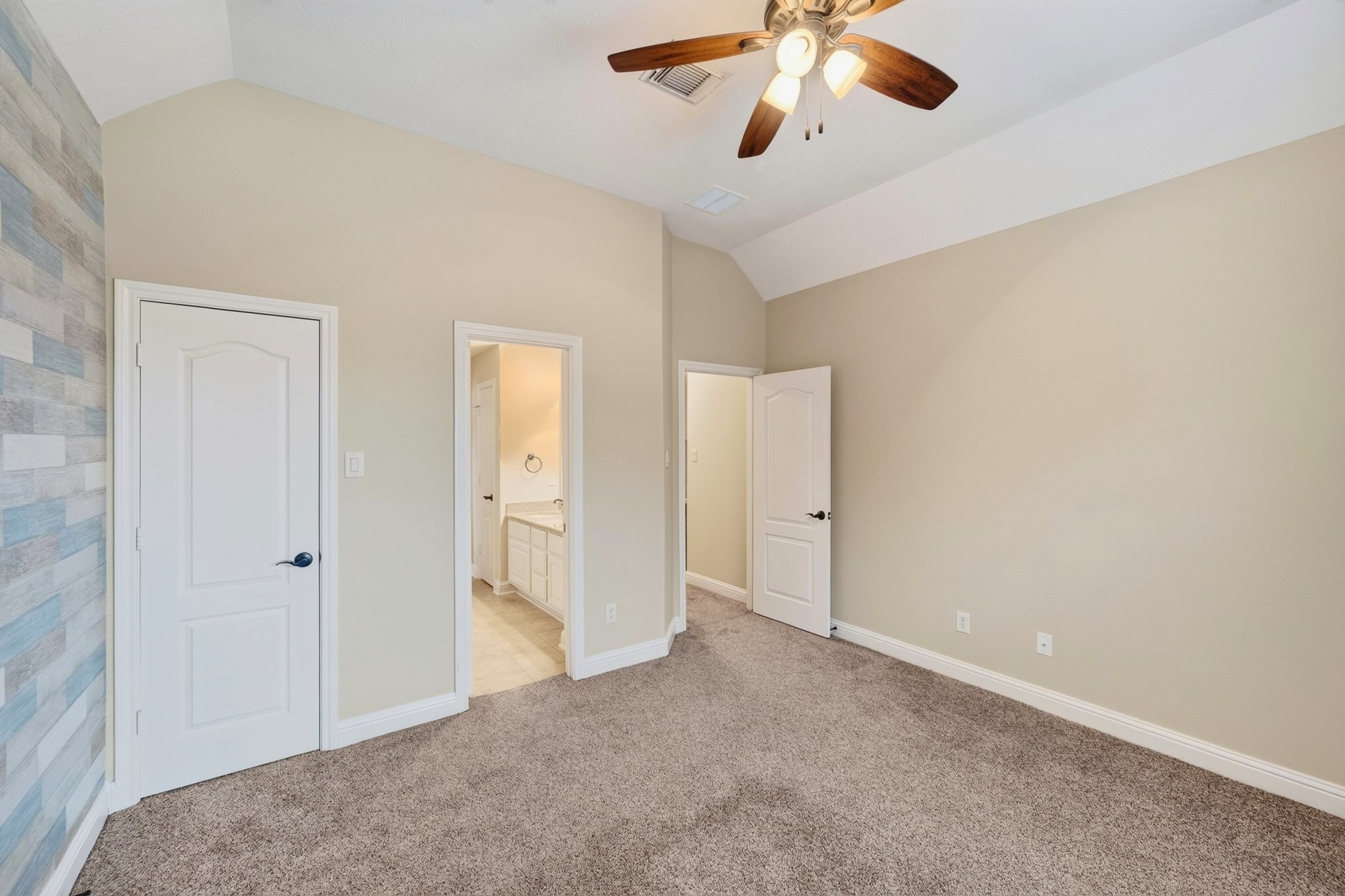 7606 Courtney Manor Lane Property Photo 37