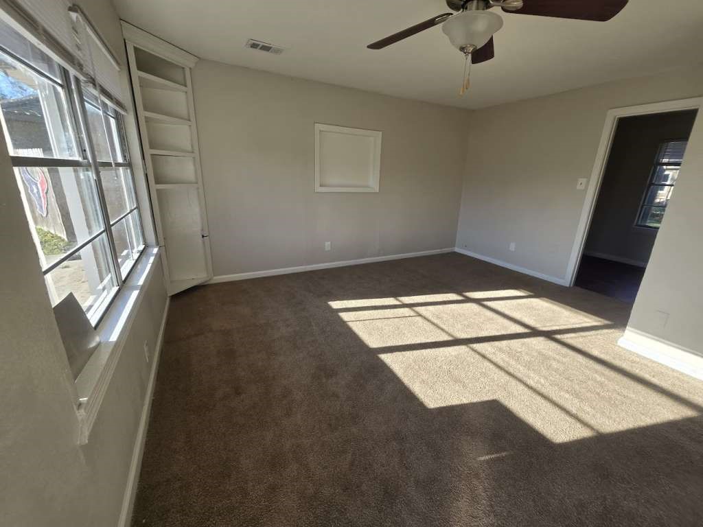 5 Lanes End Street Property Photo 2