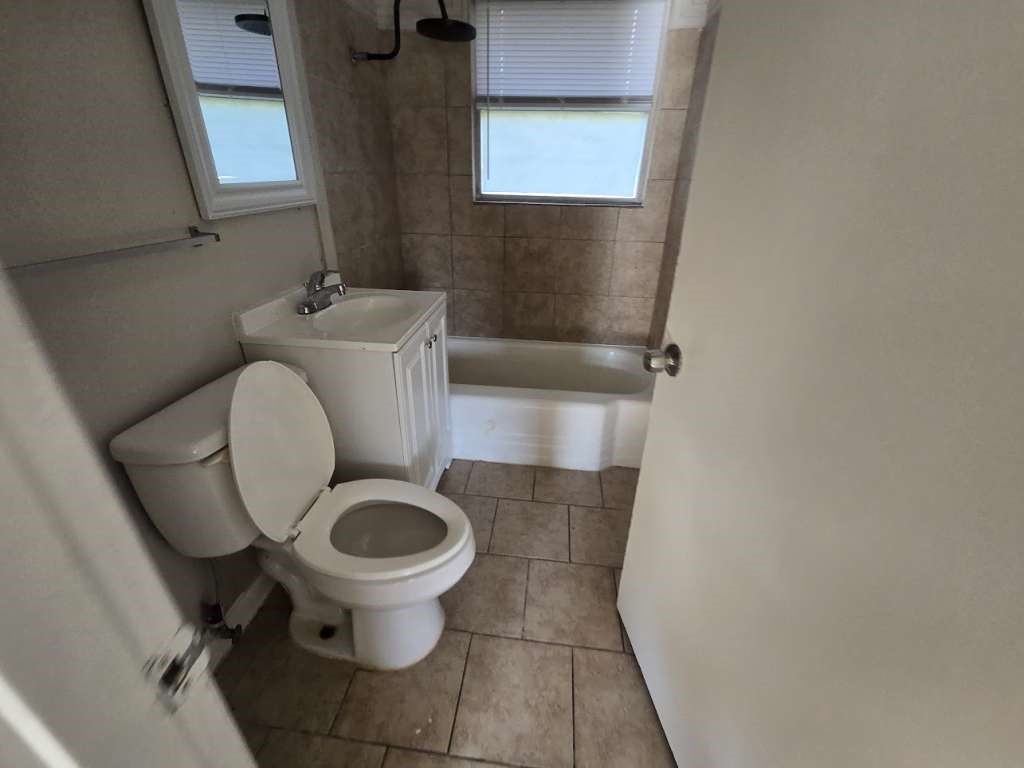 5 Lanes End Street Property Photo 8