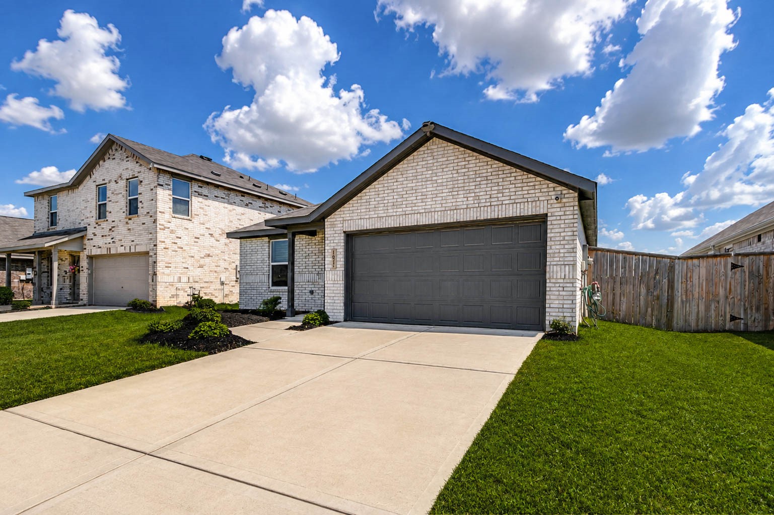 1631 Country View Drive Property Photo 1