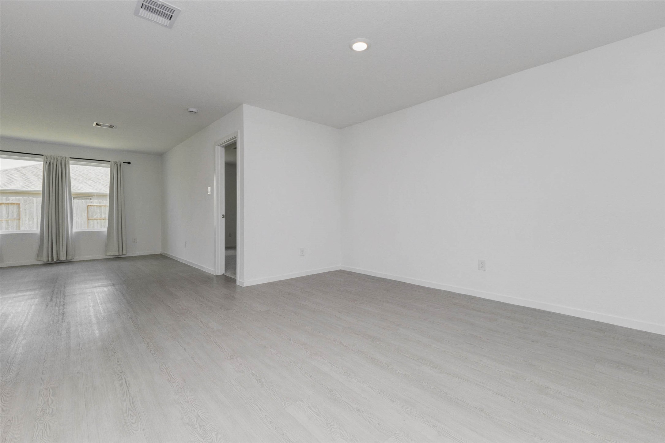 1631 Country View Drive Property Photo 6