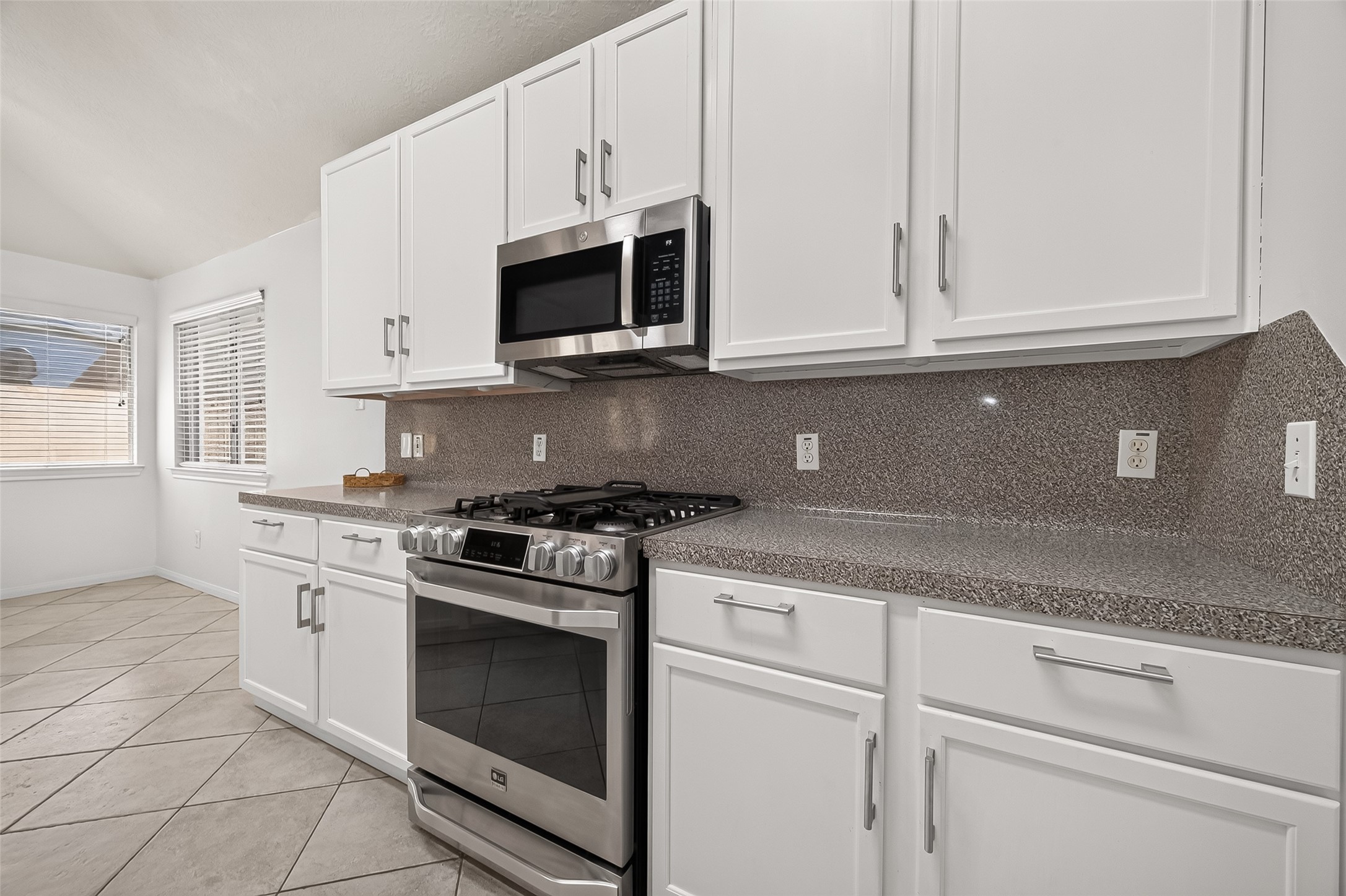 6910 Renata Circle Property Photo 13