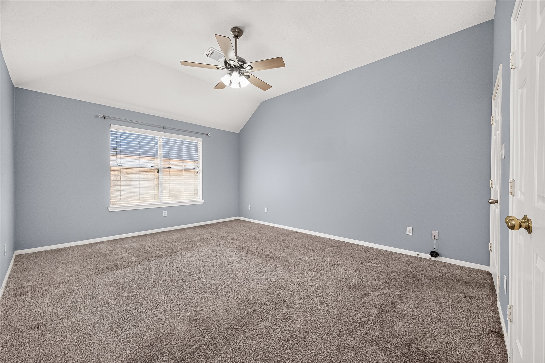 6910 Renata Circle Property Photo 14
