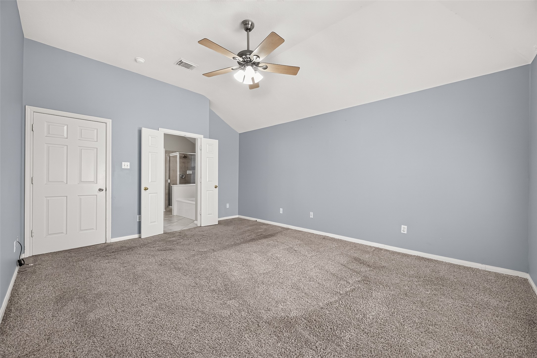 6910 Renata Circle Property Photo 15