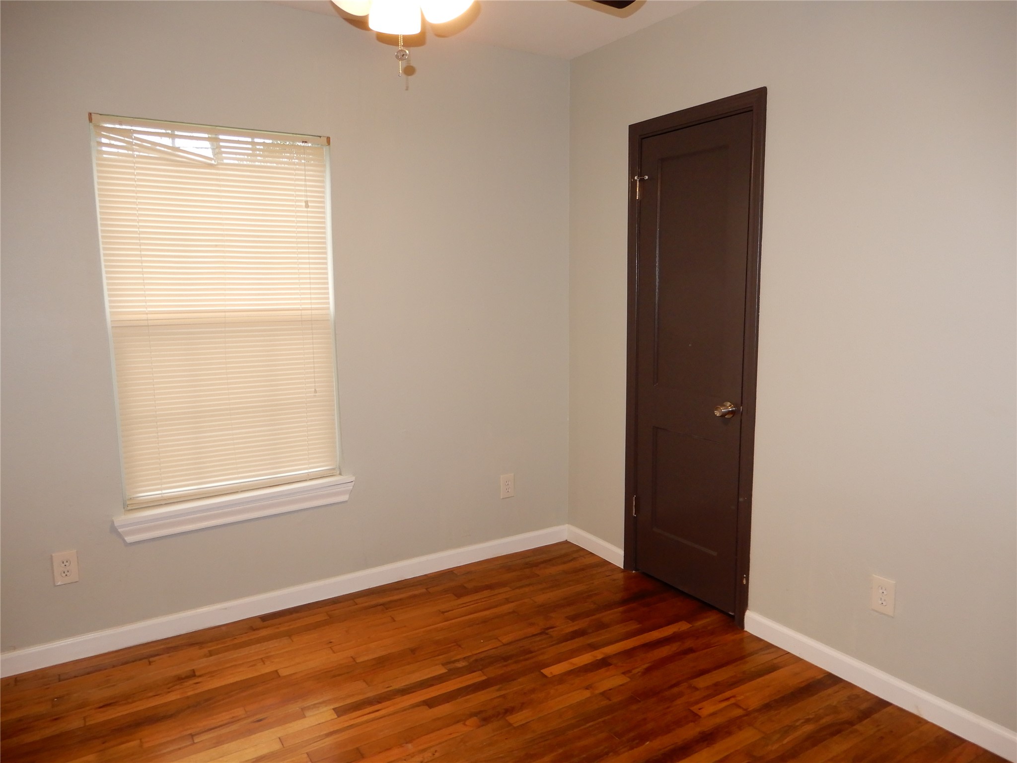 2522 Lynnfield Street Property Photo 7