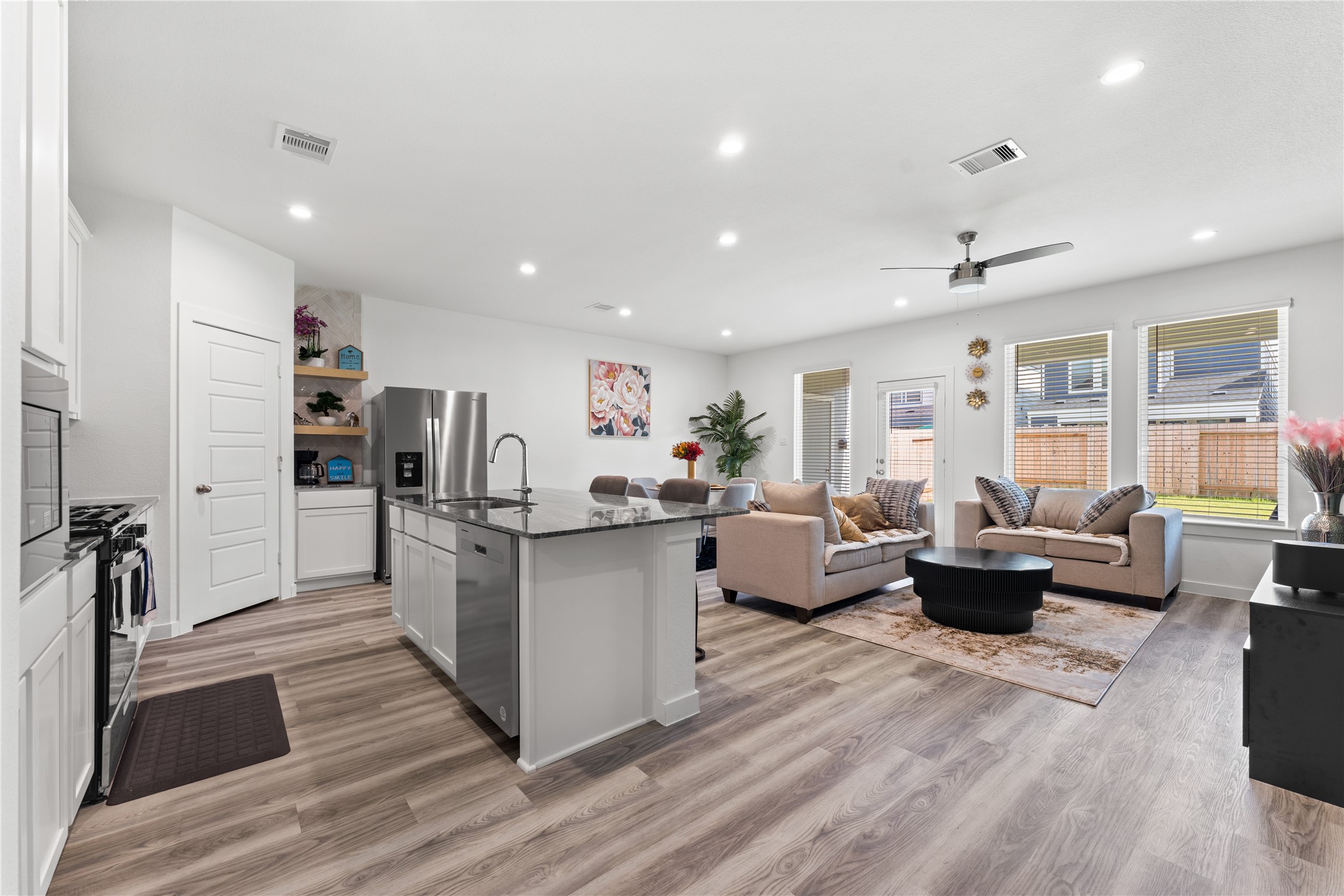 2929 Amherst Meadow Lane Property Photo 8