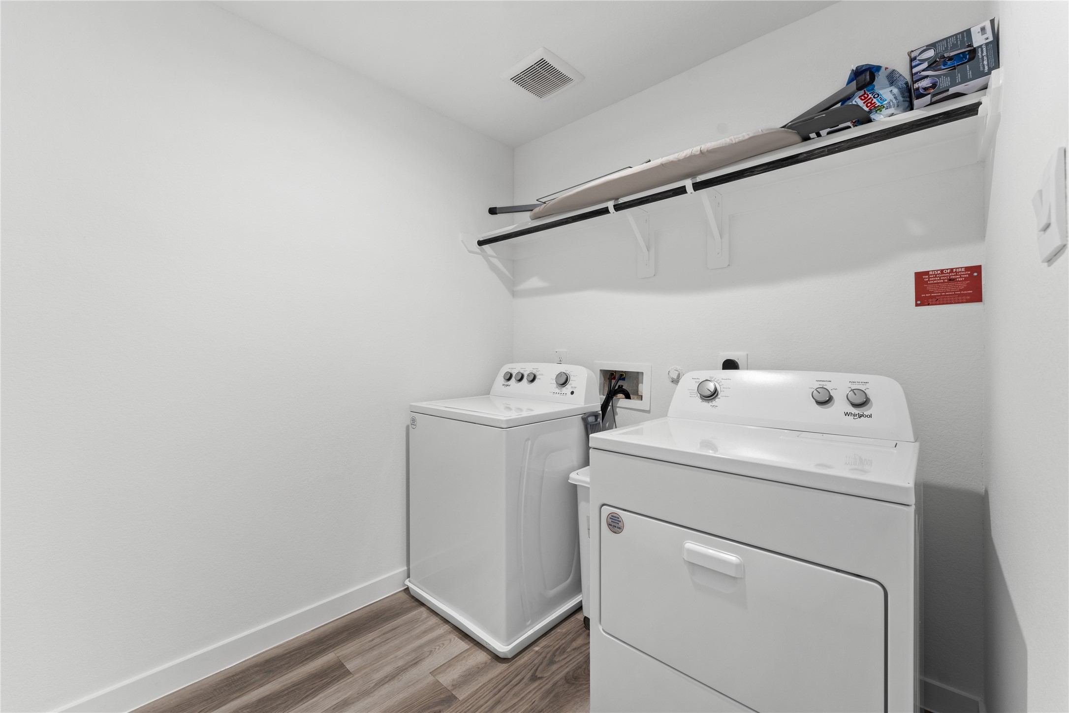 2929 Amherst Meadow Lane Property Photo 12