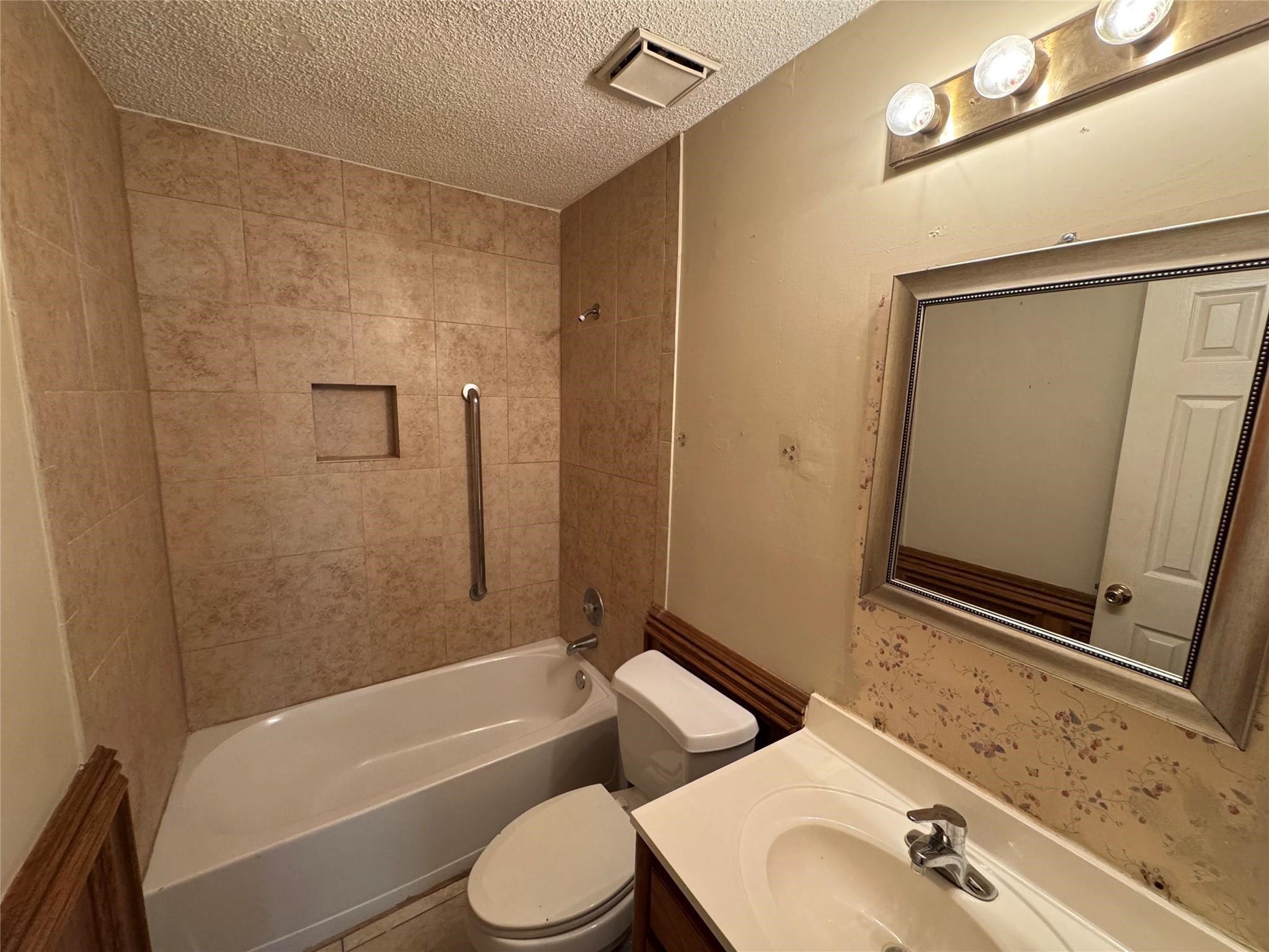 1511 Ridgebriar Property Photo 9