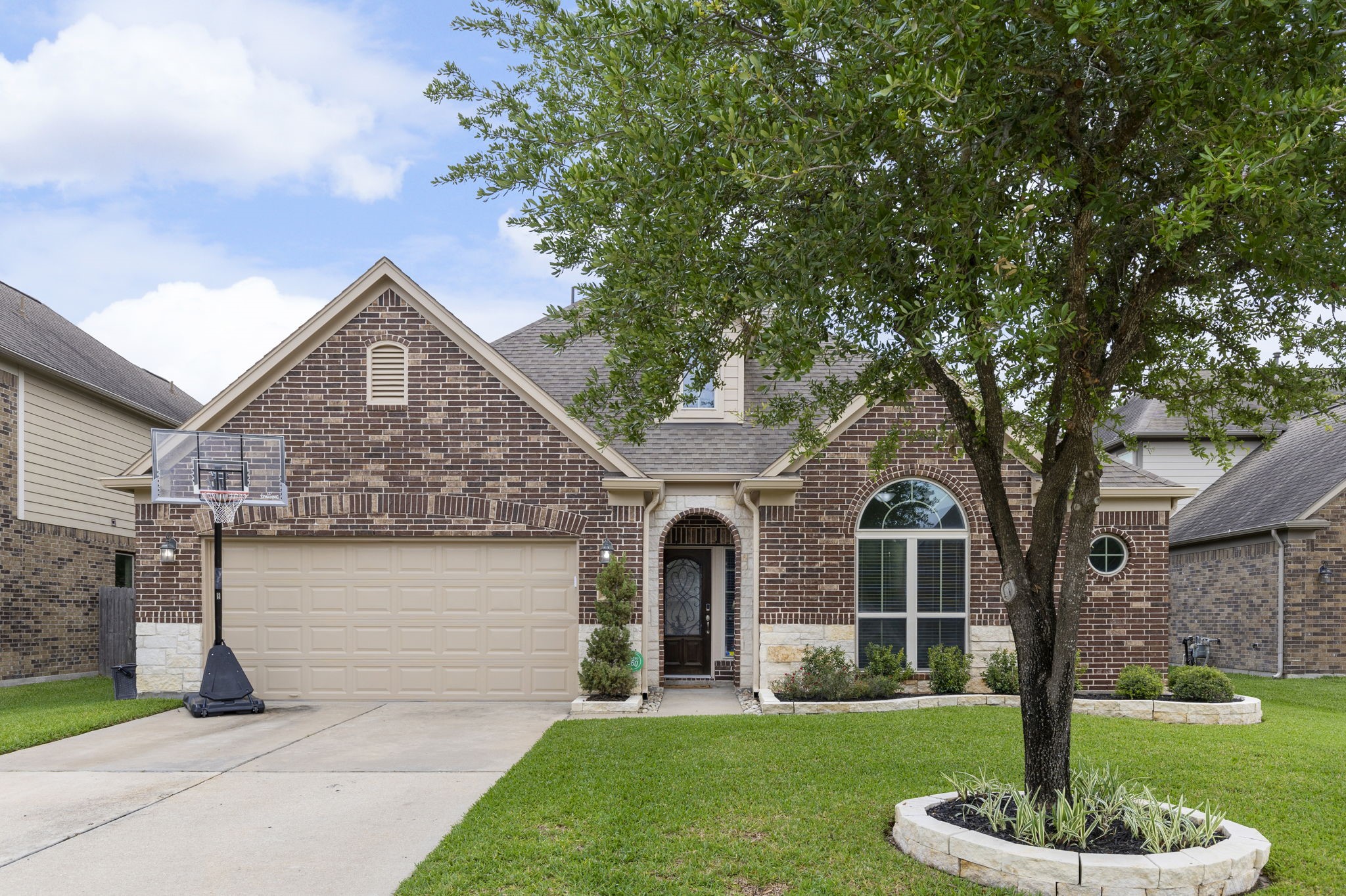 19110 Cardinal Grove Court Property Photo 1