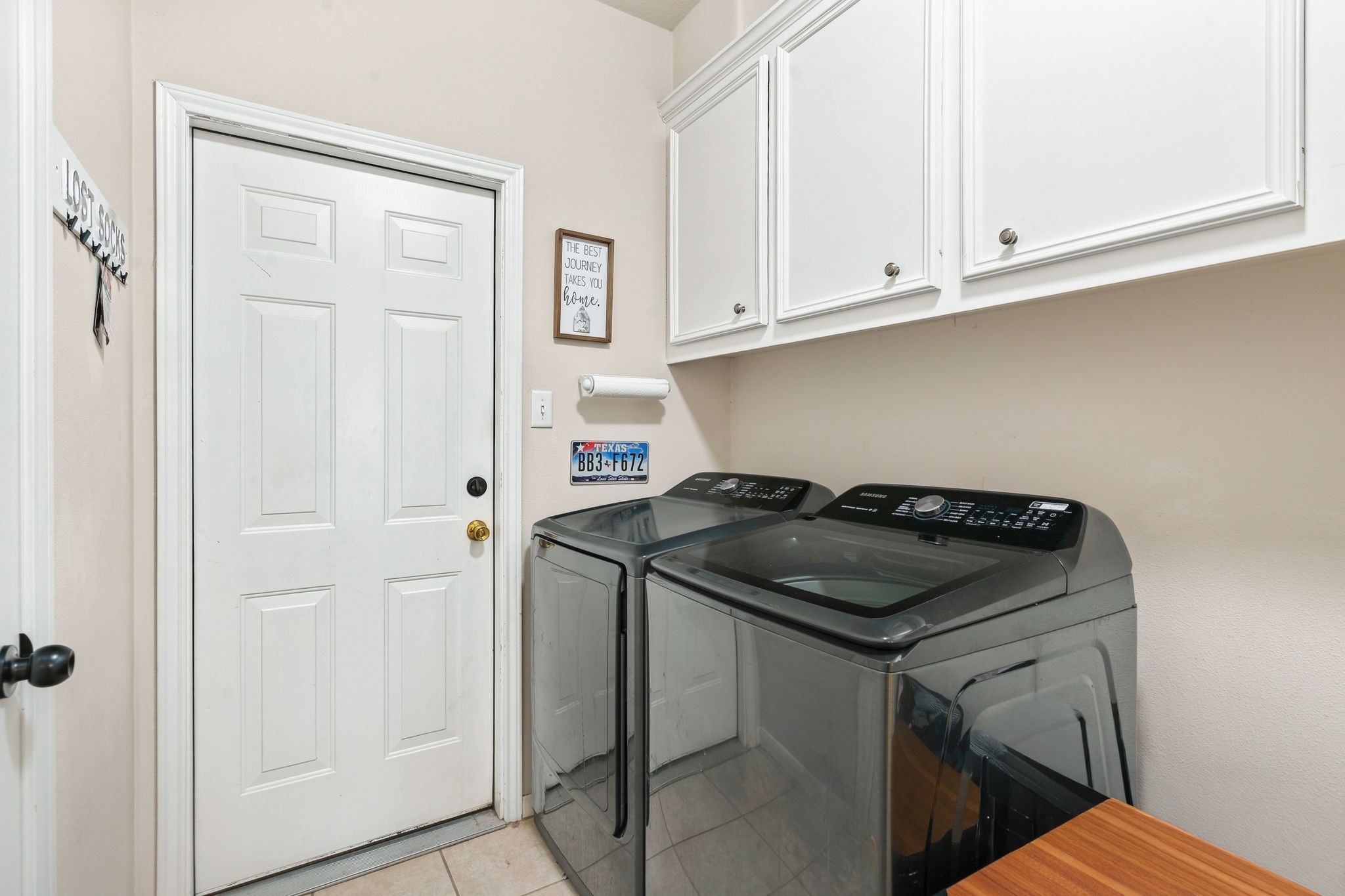 7090 Shadow Lake Drive Property Photo 24