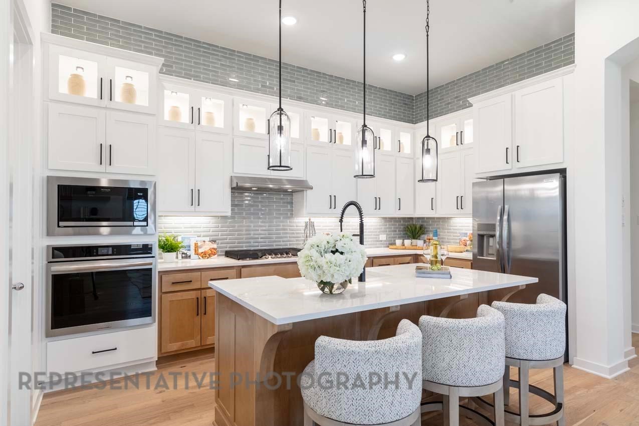 11230 Leaf Shelter Lane Property Photo 4