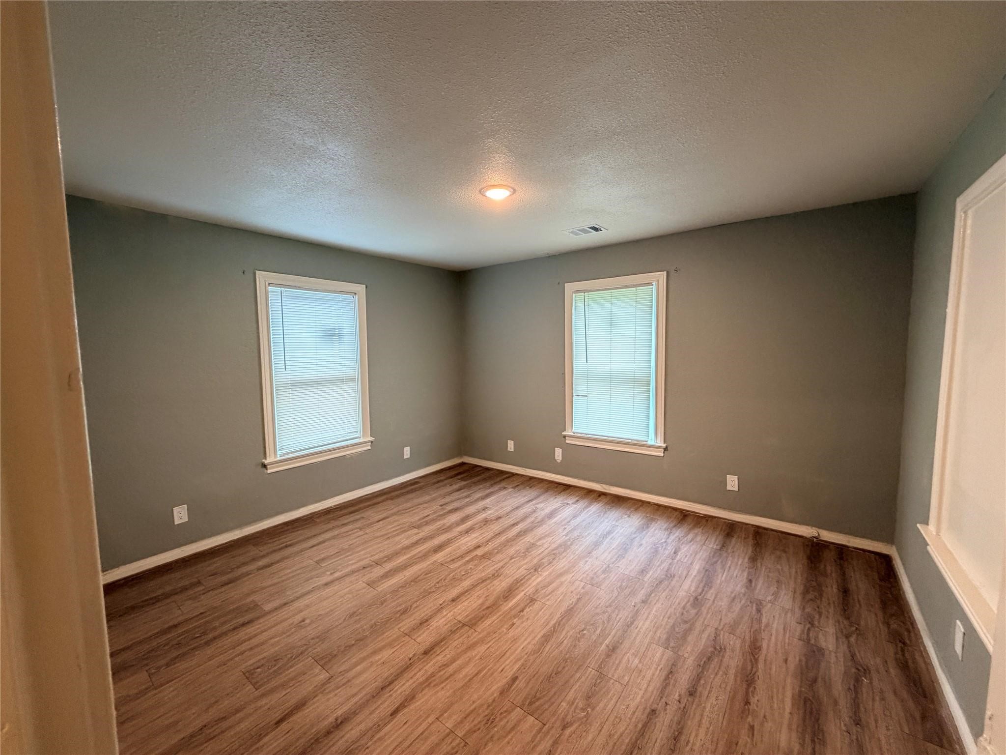 505 Sikes Street Property Photo 10