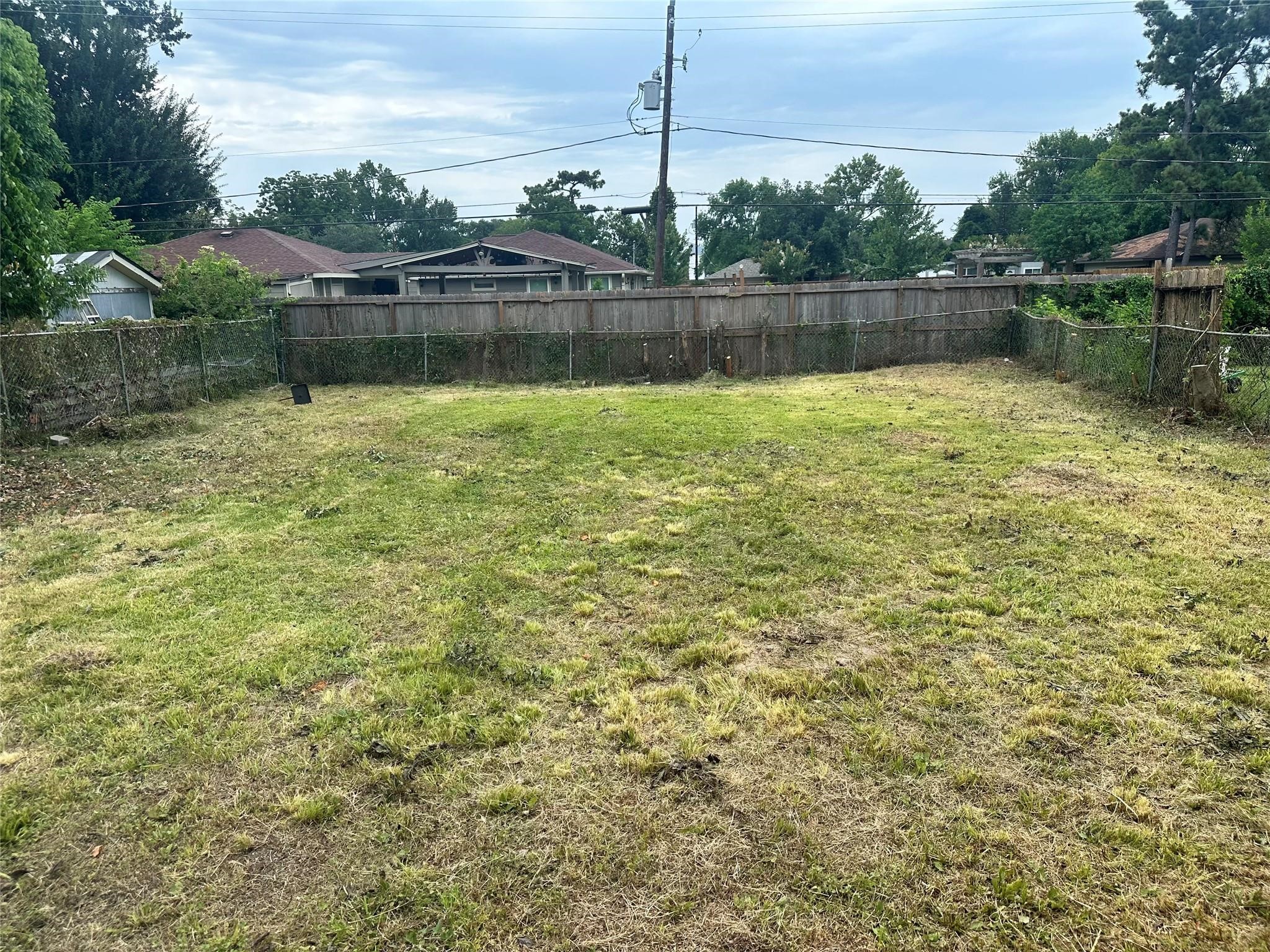 505 Sikes Street Property Photo 15