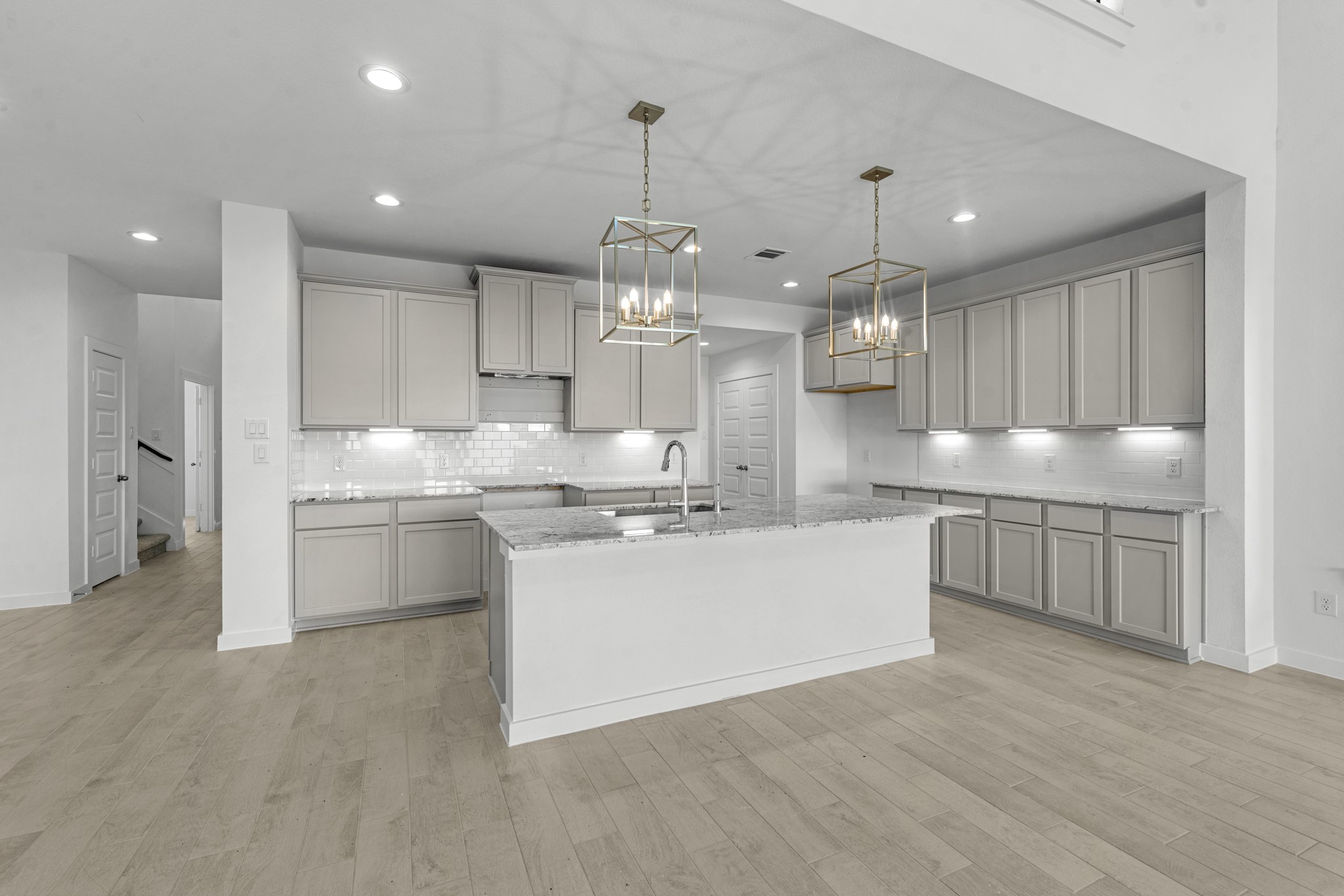 807 Orchard Vale Road Property Photo 3