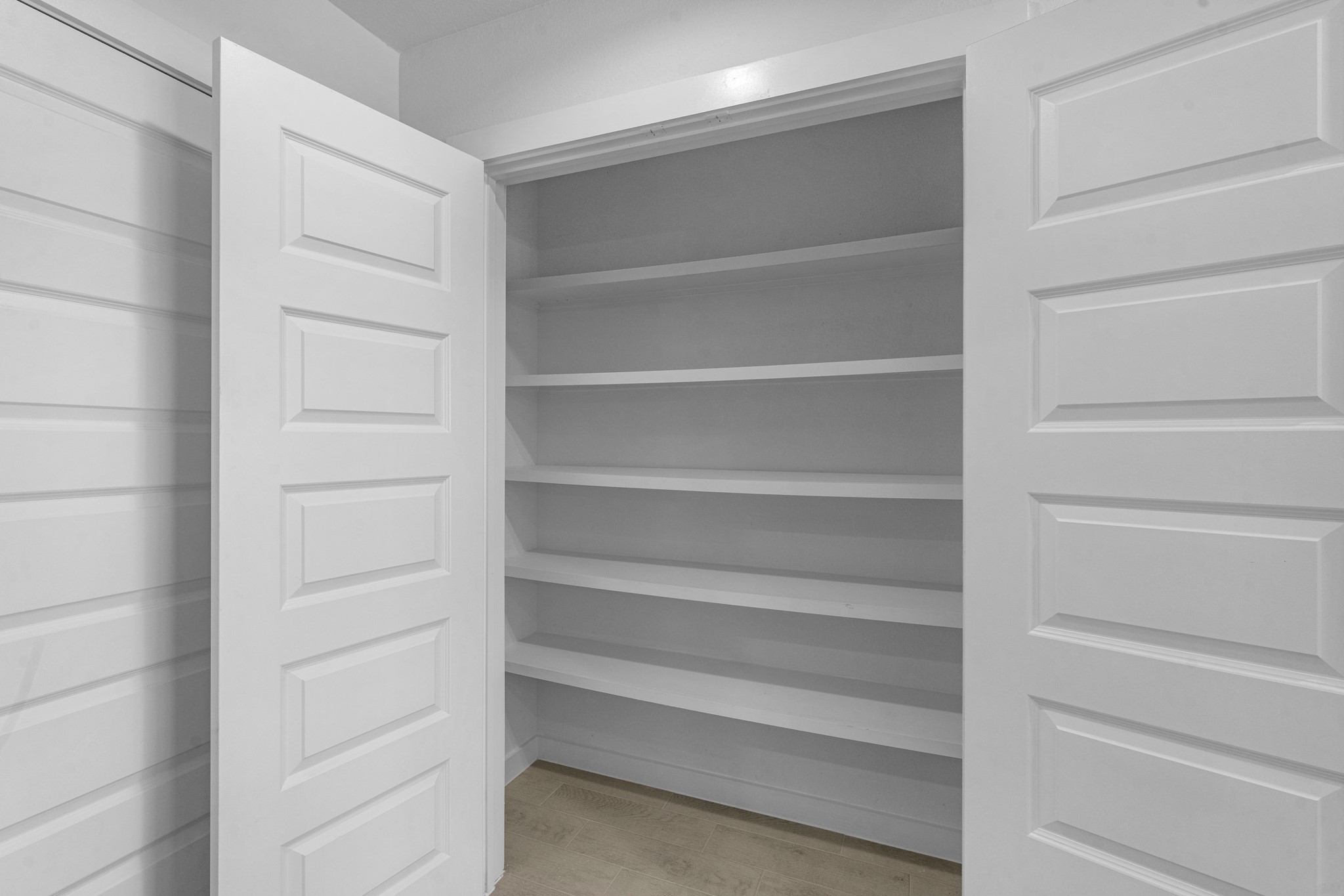 807 Orchard Vale Road Property Photo 4