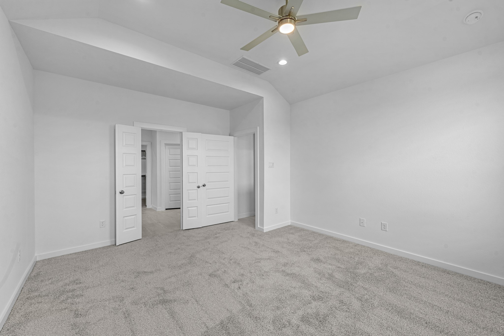 807 Orchard Vale Road Property Photo 8
