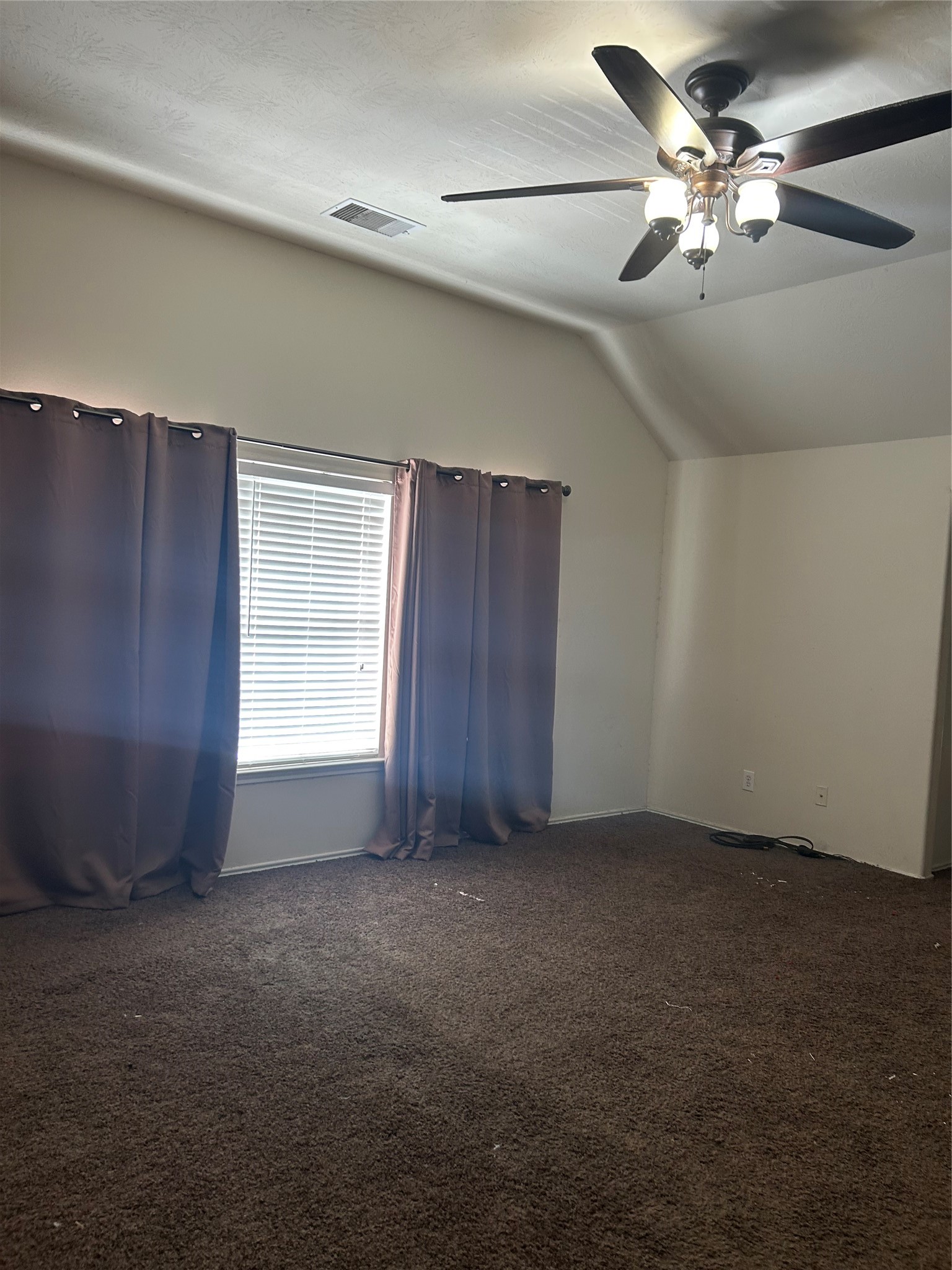 4419 Amaryllis Avenue Property Photo 8