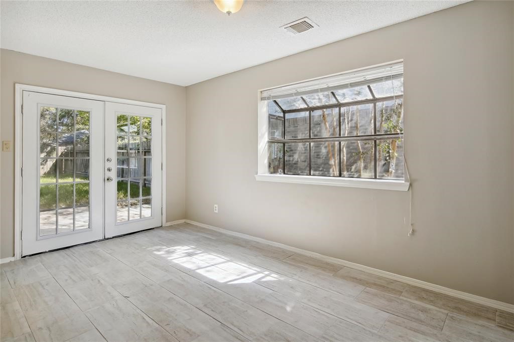 9414 Crystal Cove Circle Property Photo 13
