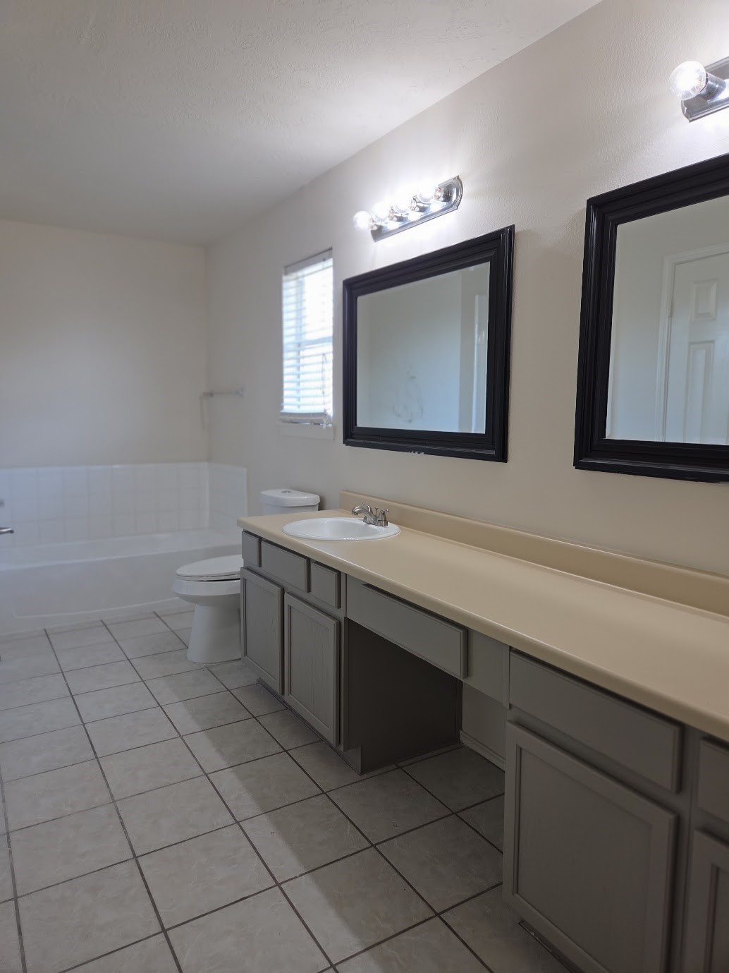 21706 Haverbay Court Property Photo 23