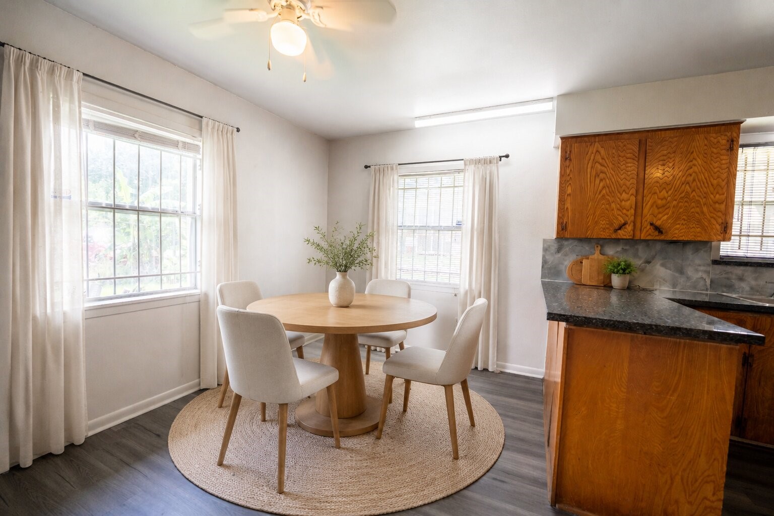 4402 Balkin Street Property Photo 6