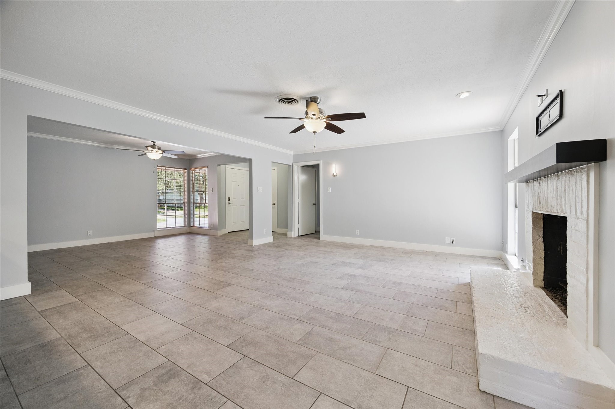 9407 Meadowbriar Lane Property Photo 14