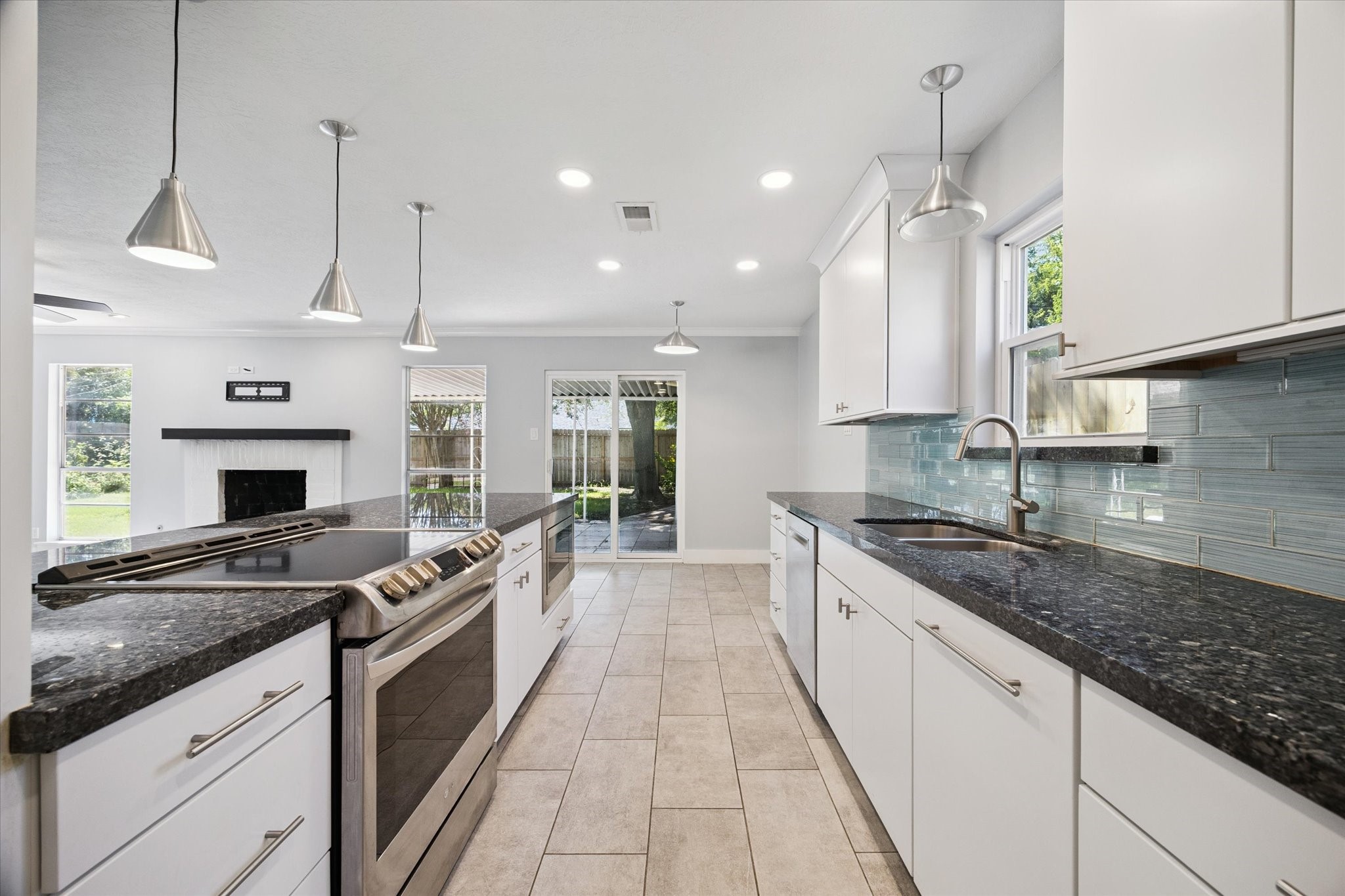 9407 Meadowbriar Lane Property Photo 19