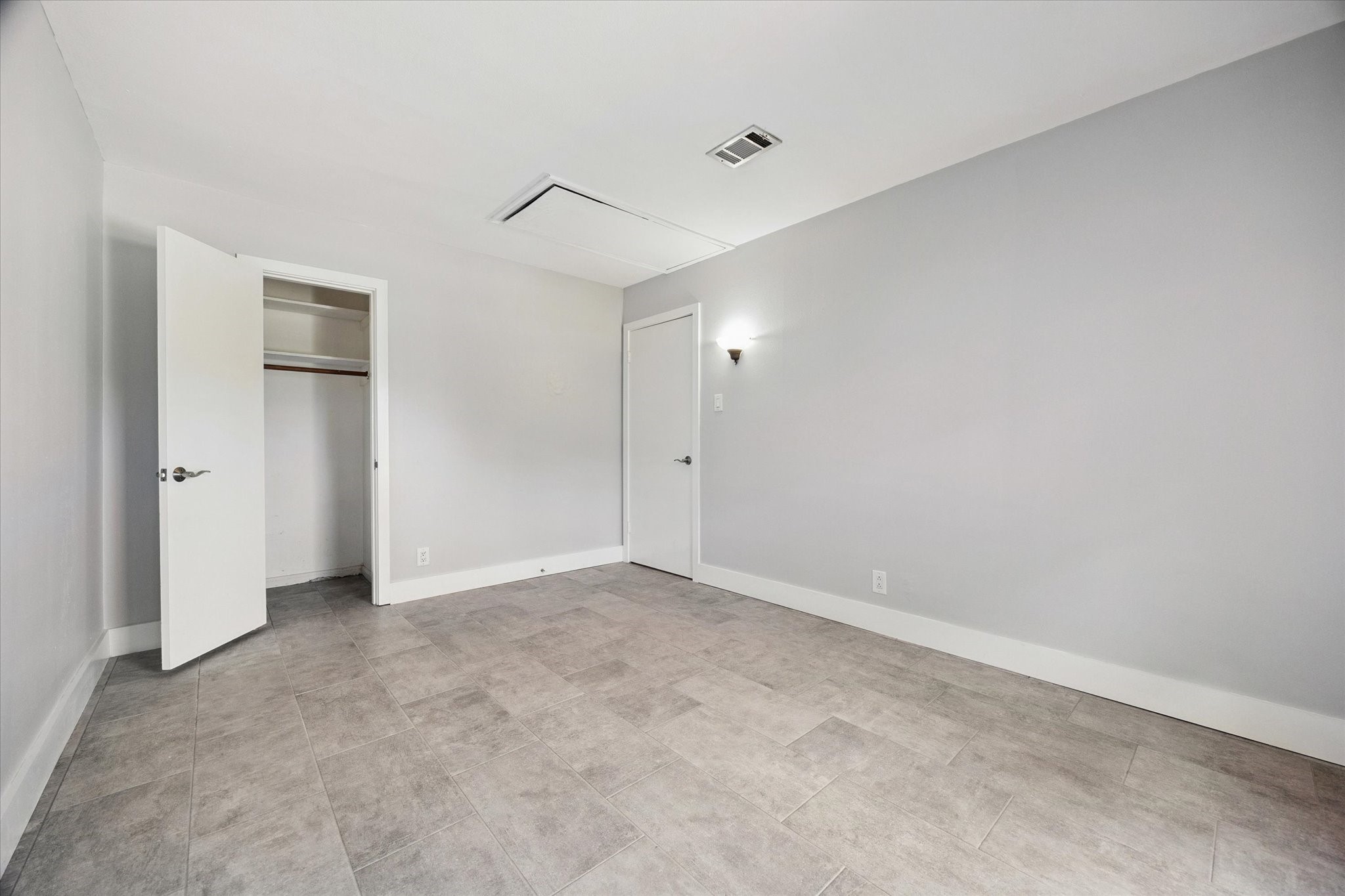9407 Meadowbriar Lane Property Photo 27