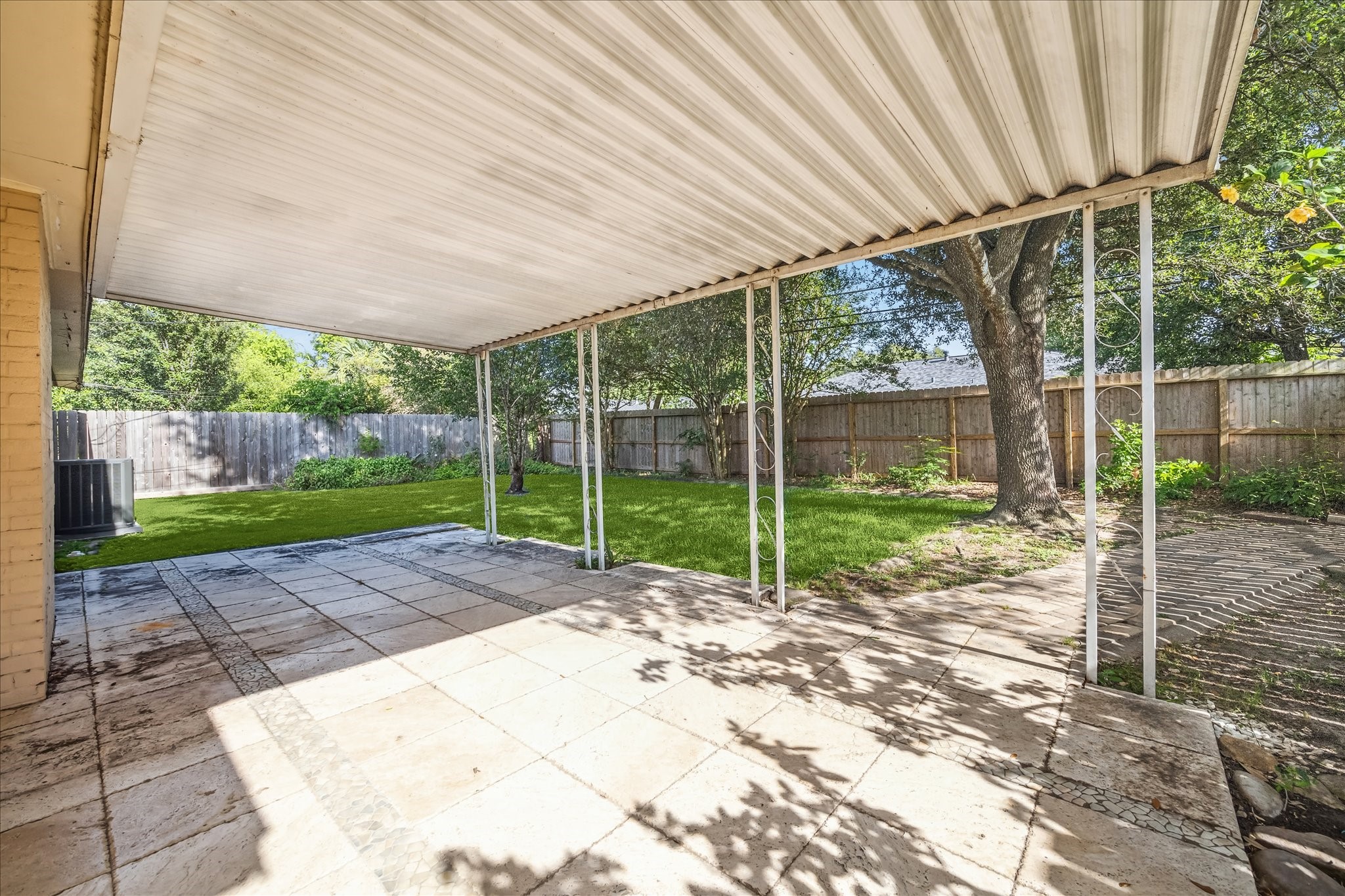 9407 Meadowbriar Lane Property Photo 34