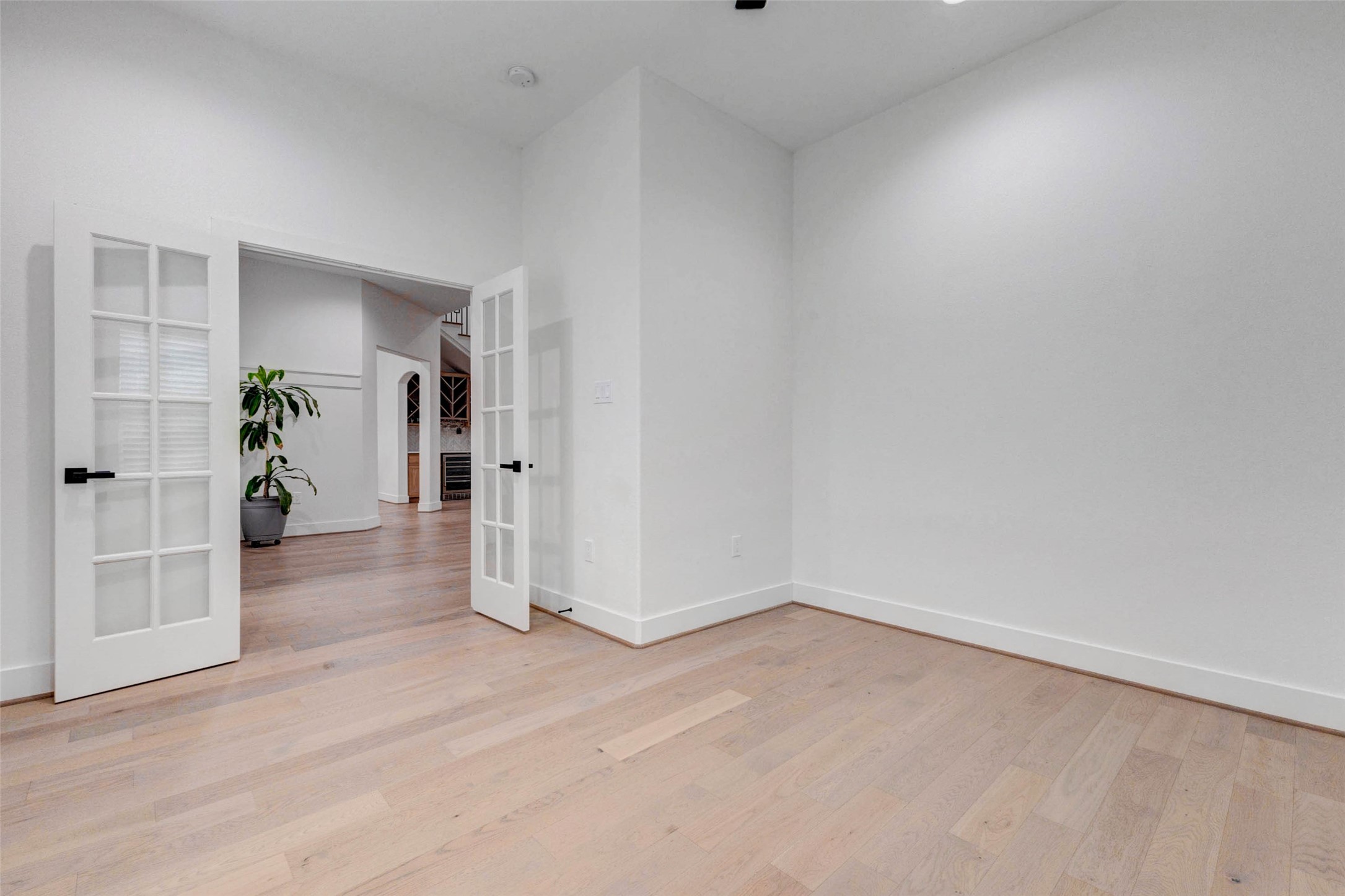 8617 Kari Court Property Photo 7