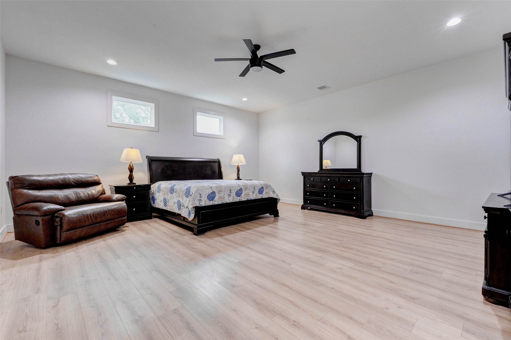 8617 Kari Court Property Photo 21