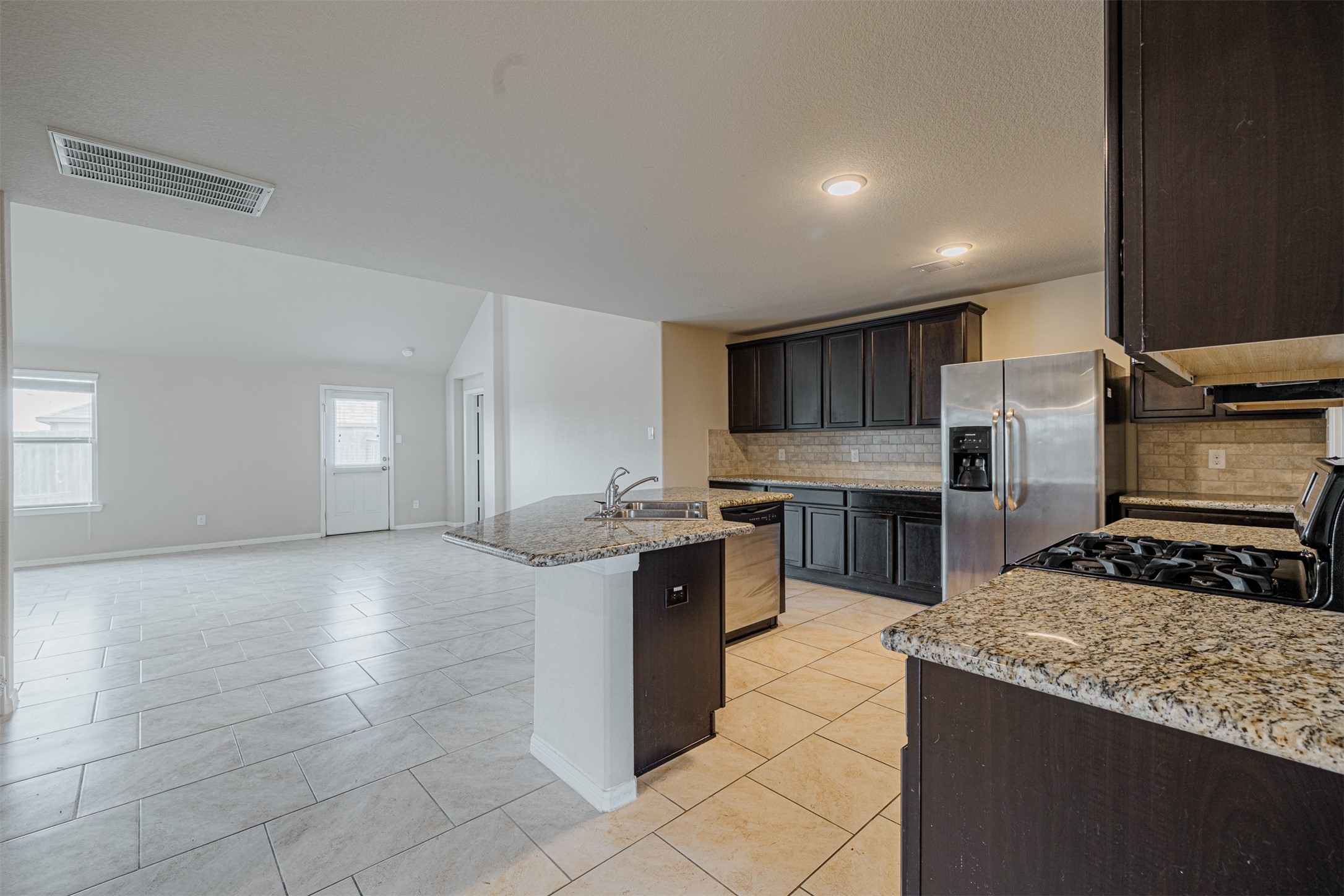 3142 Mcdonough Way Property Photo 9