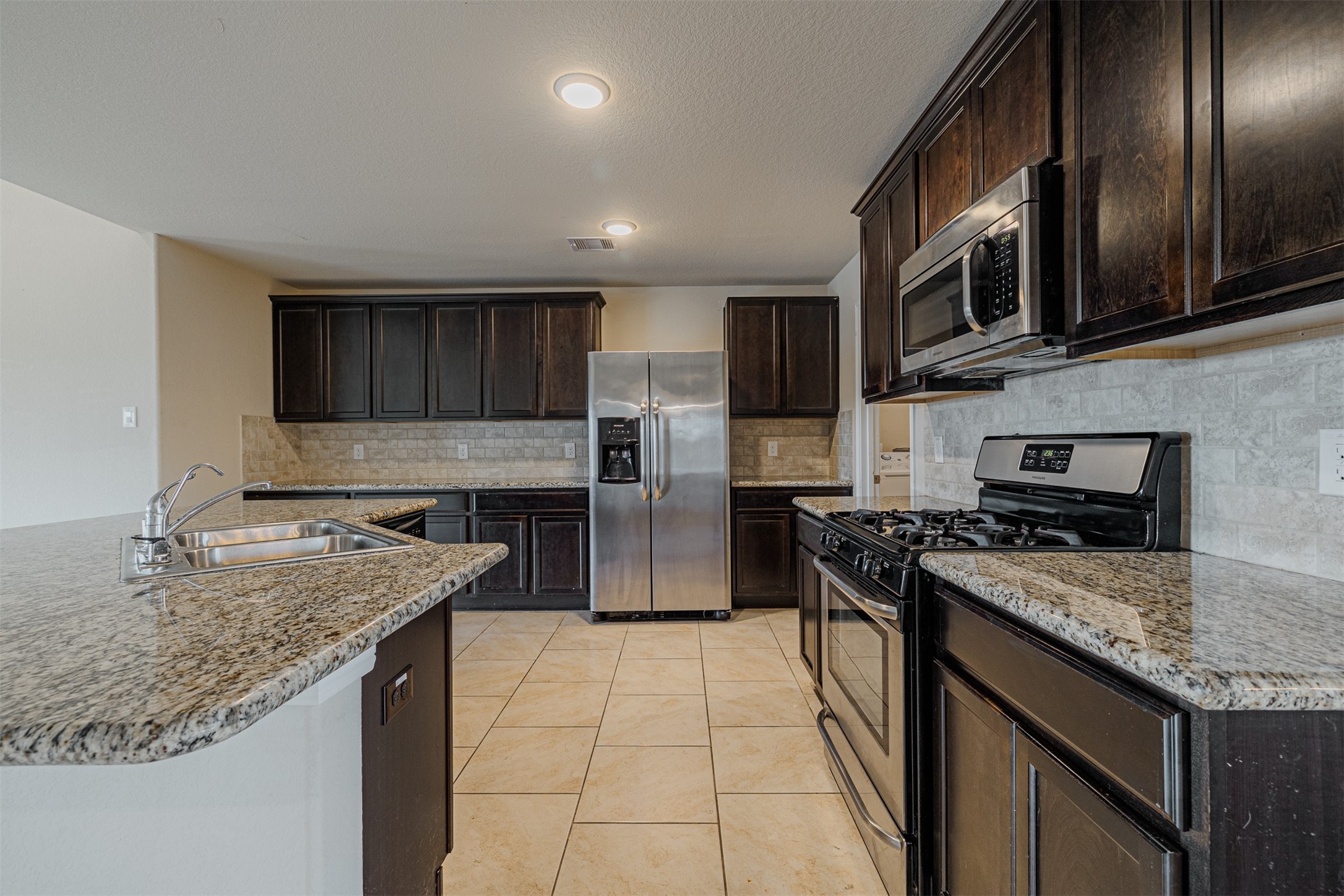 3142 Mcdonough Way Property Photo 10