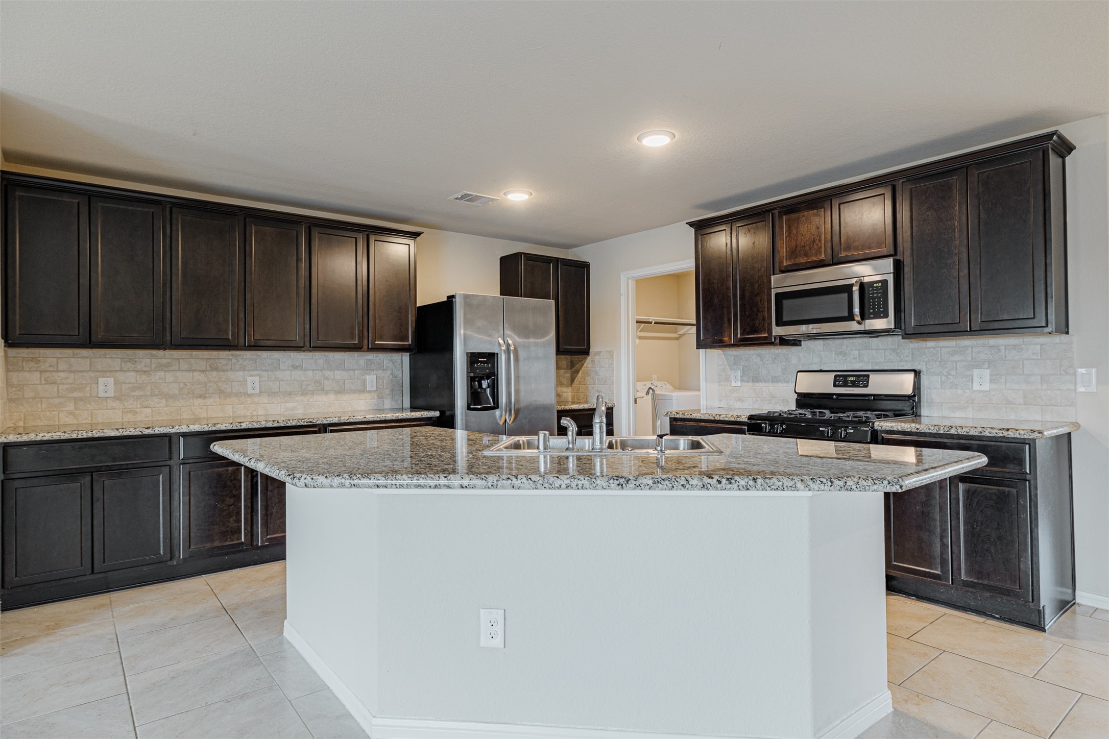 3142 Mcdonough Way Property Photo 11