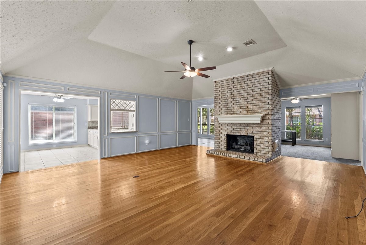 2422 Fairwind Drive Property Photo 6