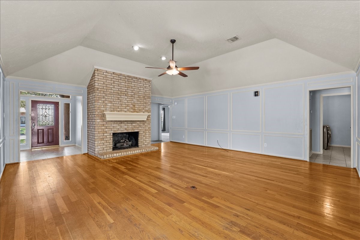 2422 Fairwind Drive Property Photo 8