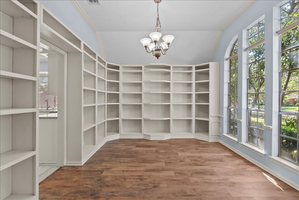 2422 Fairwind Drive Property Photo 16