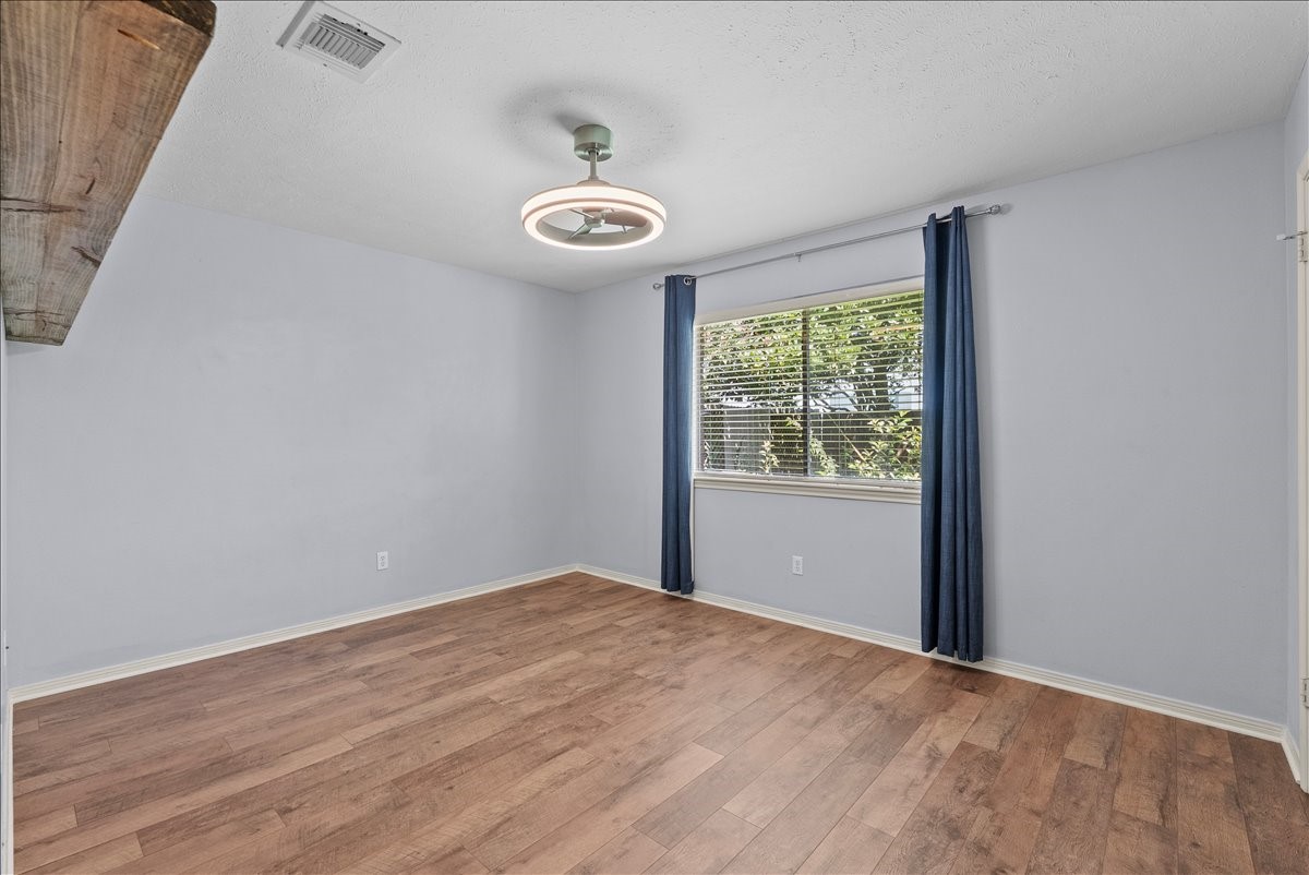 2422 Fairwind Drive Property Photo 28