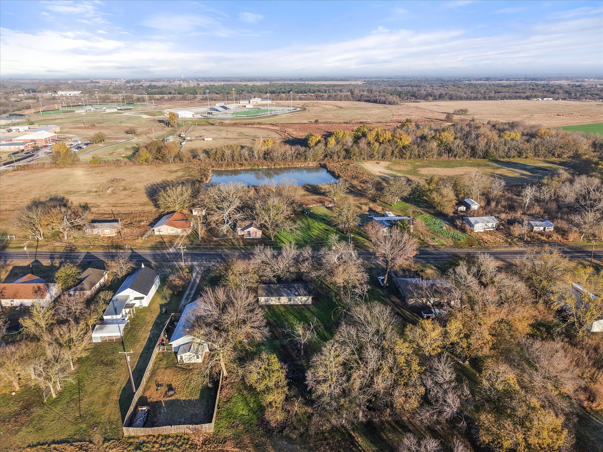 315 S Fm 709 E Property Photo 1