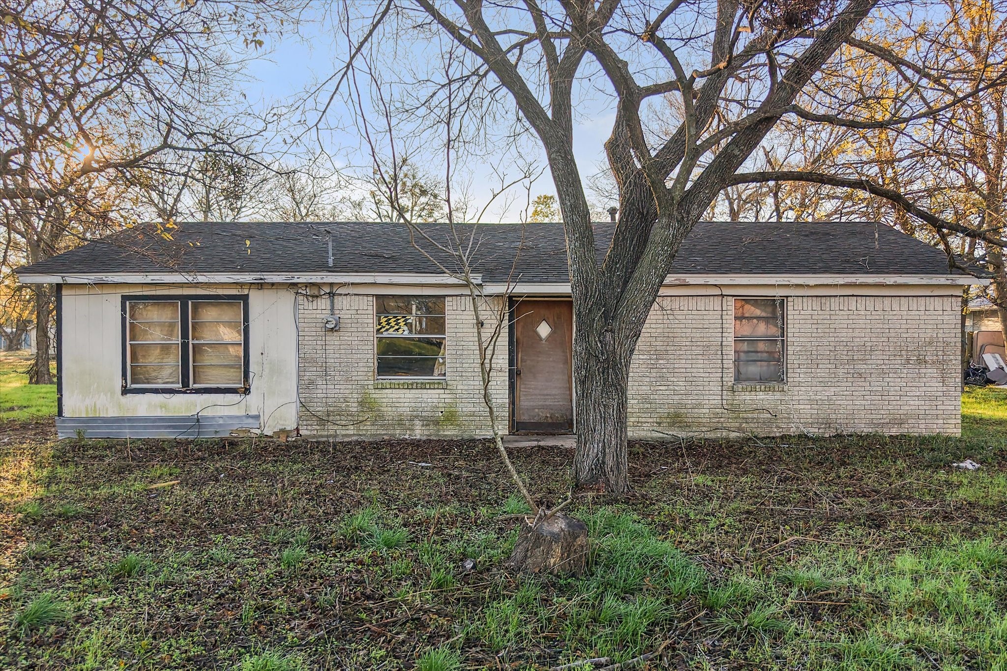 315 S Fm 709 E Property Photo 5
