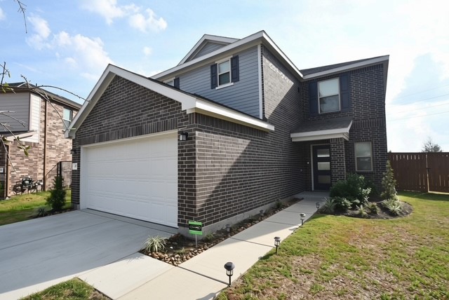 4857 Sun Falls Drive Property Photo 2