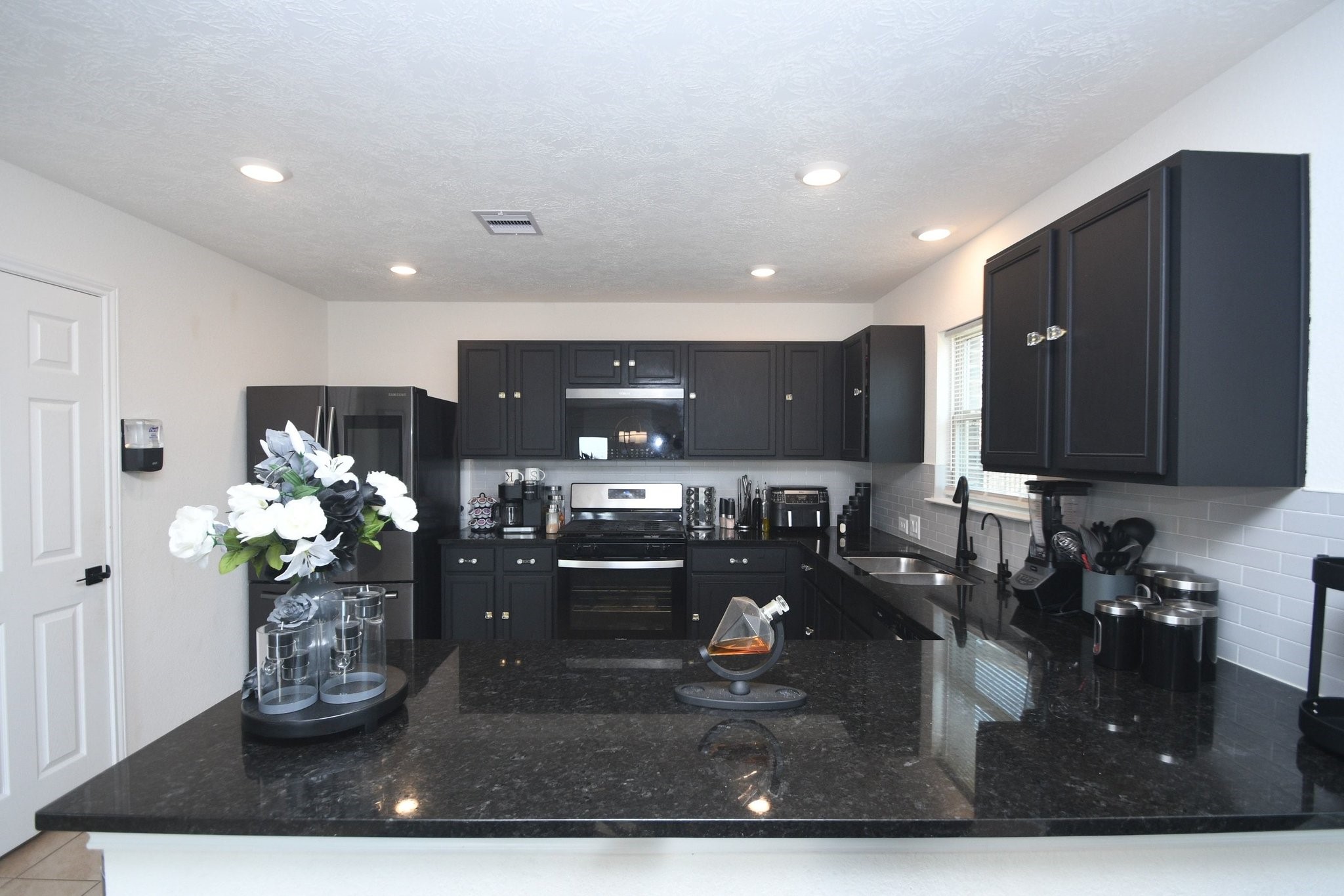 4857 Sun Falls Drive Property Photo 13