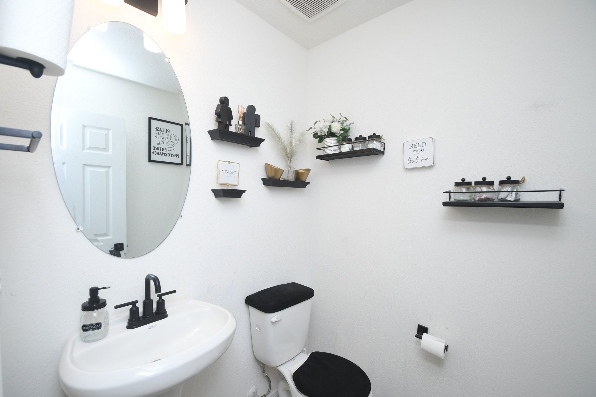 4857 Sun Falls Drive Property Photo 16