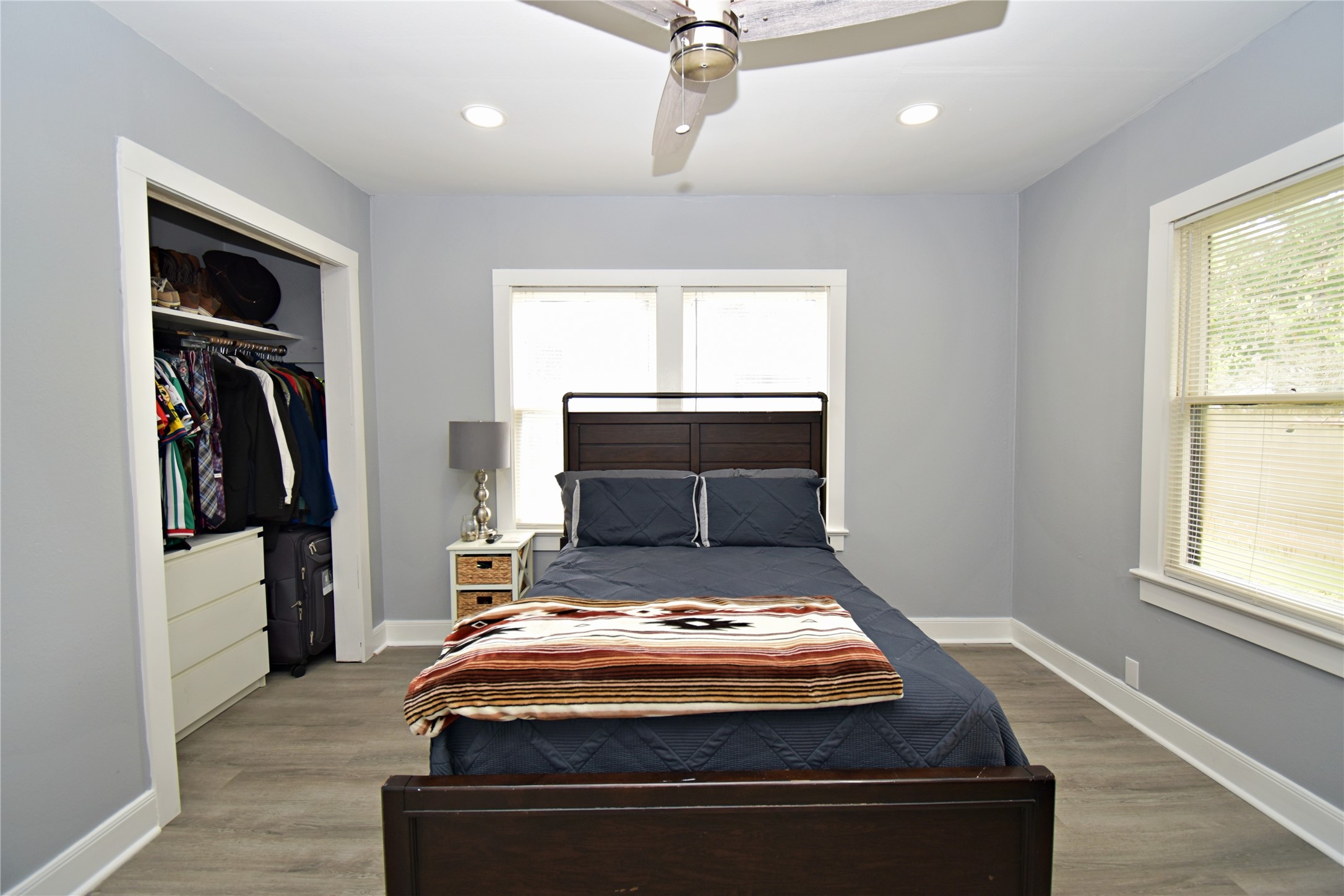 300 N Walnut Street Property Photo 12